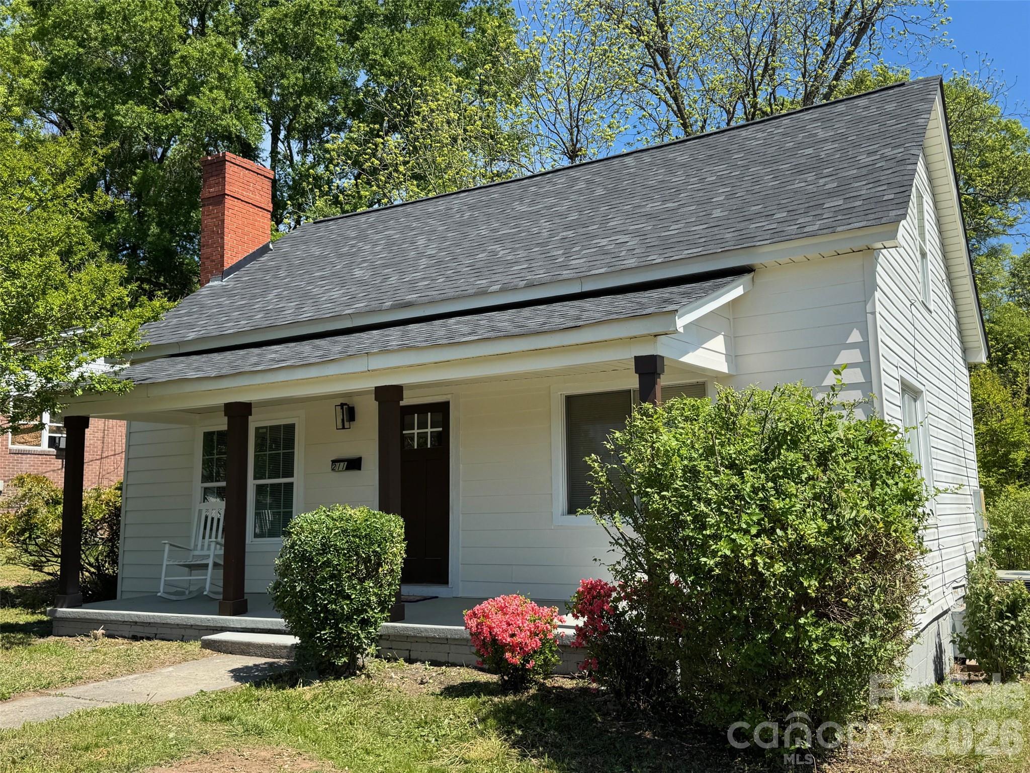 211 Cedar Drive NW — Concord