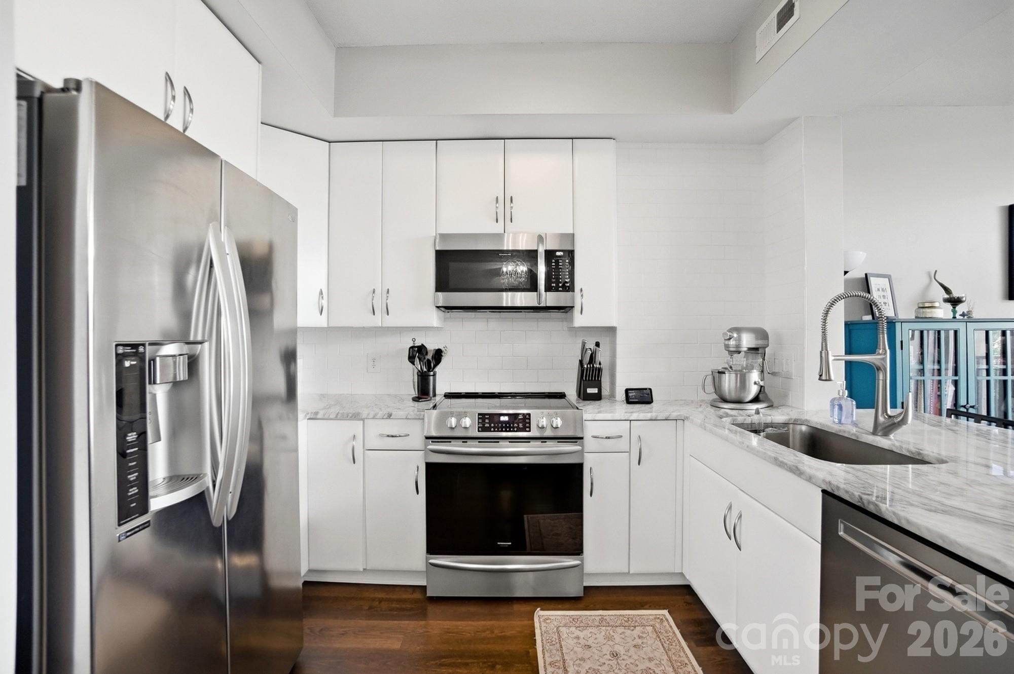 1320 Fillmore Avenue #403 — Charlotte