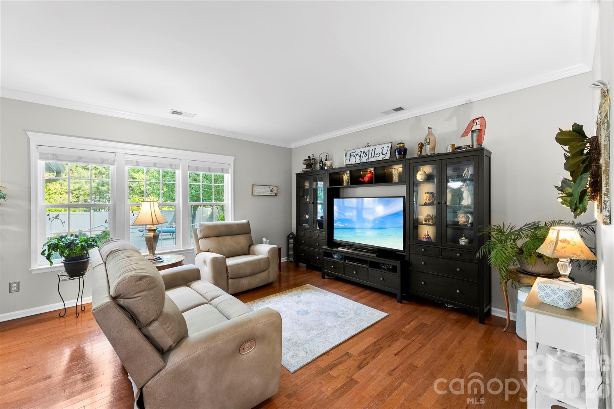 709 Heddington Court — Gastonia