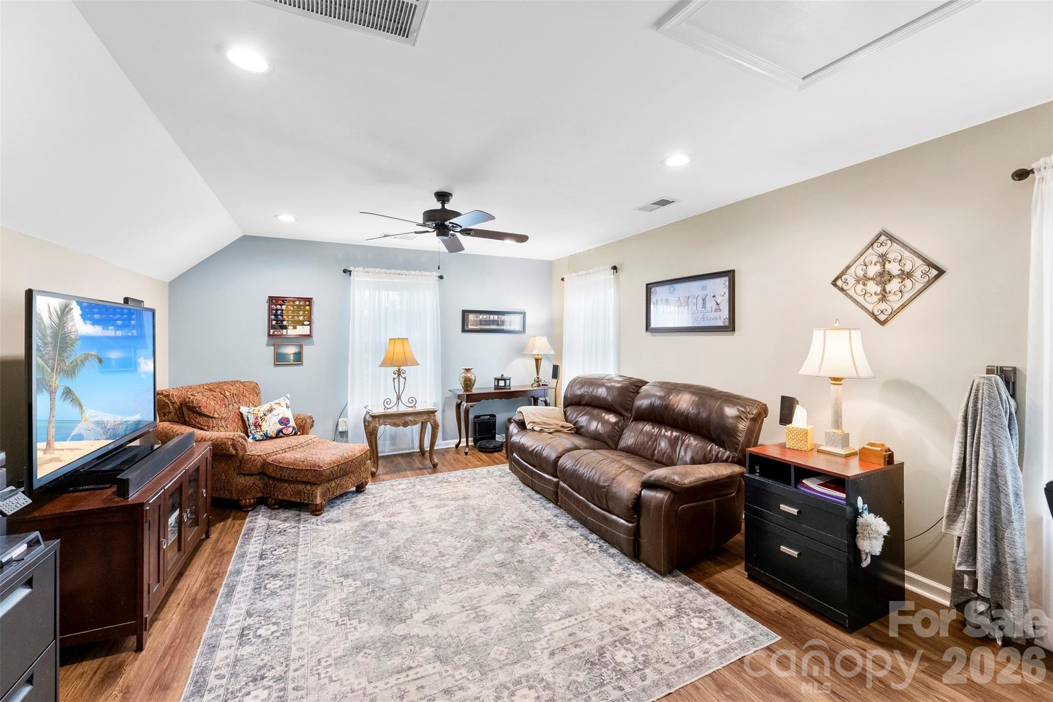 709 Heddington Court — Gastonia