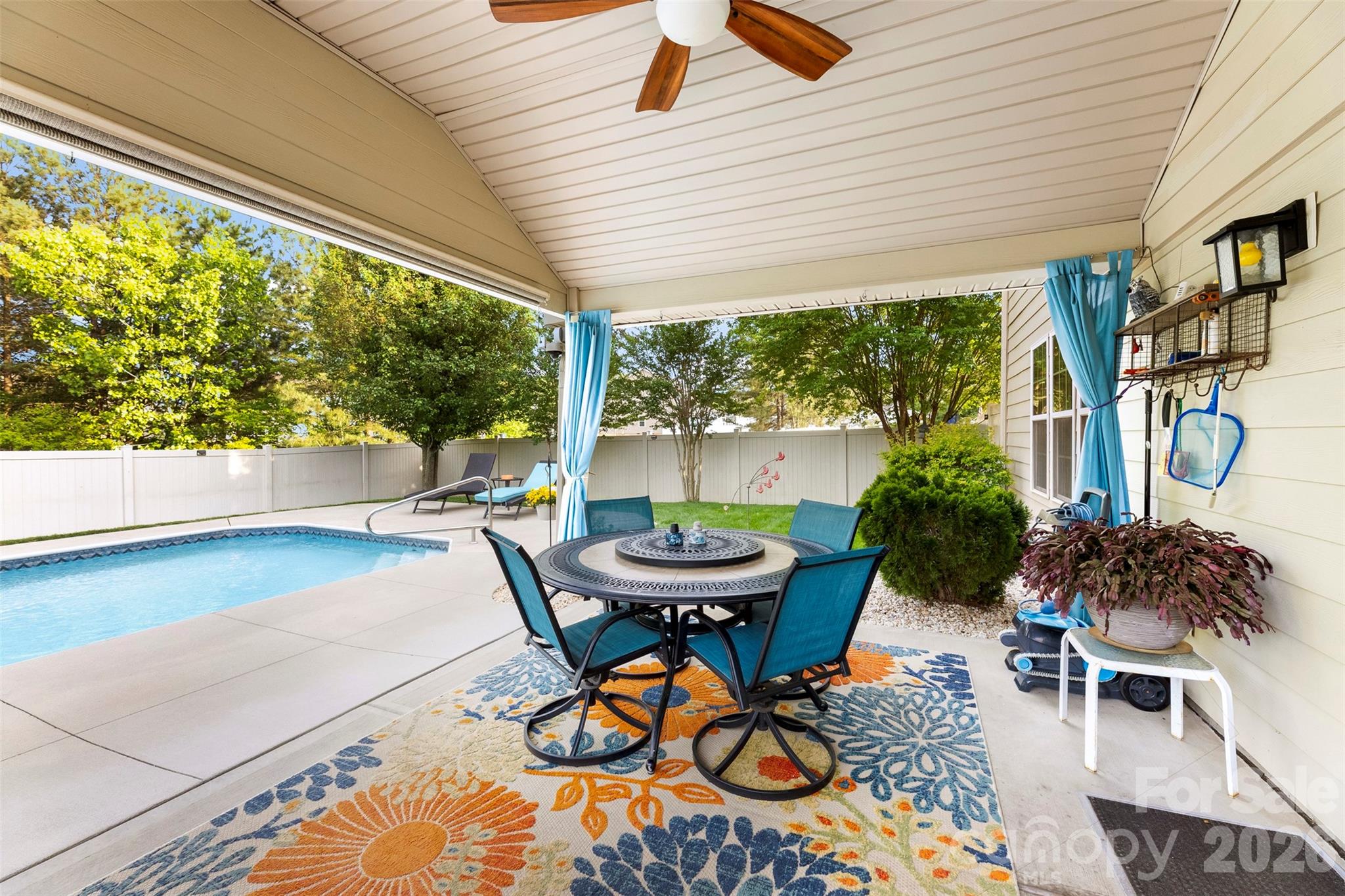 709 Heddington Court — Gastonia