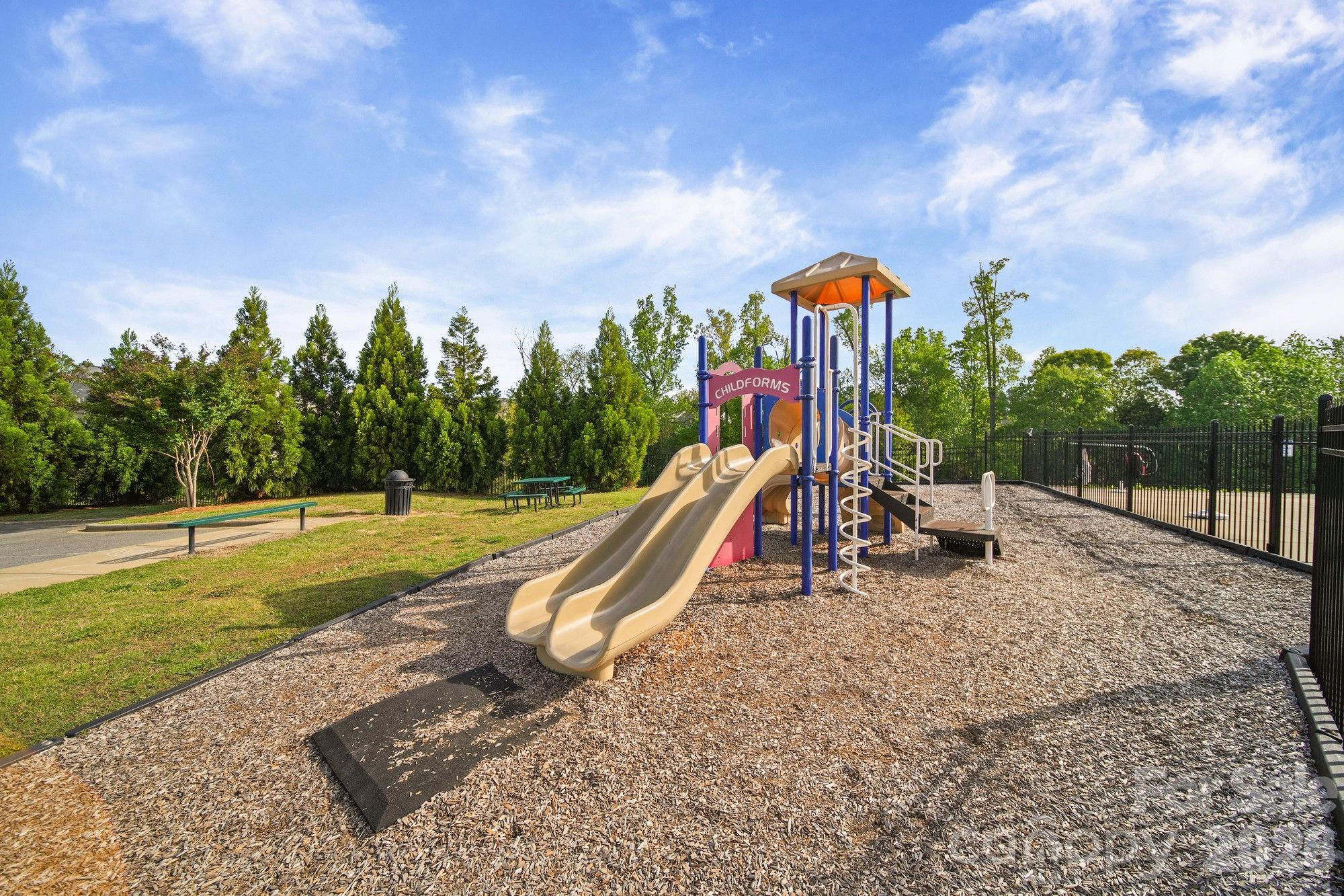 148 Byers Commons Drive — Mooresville