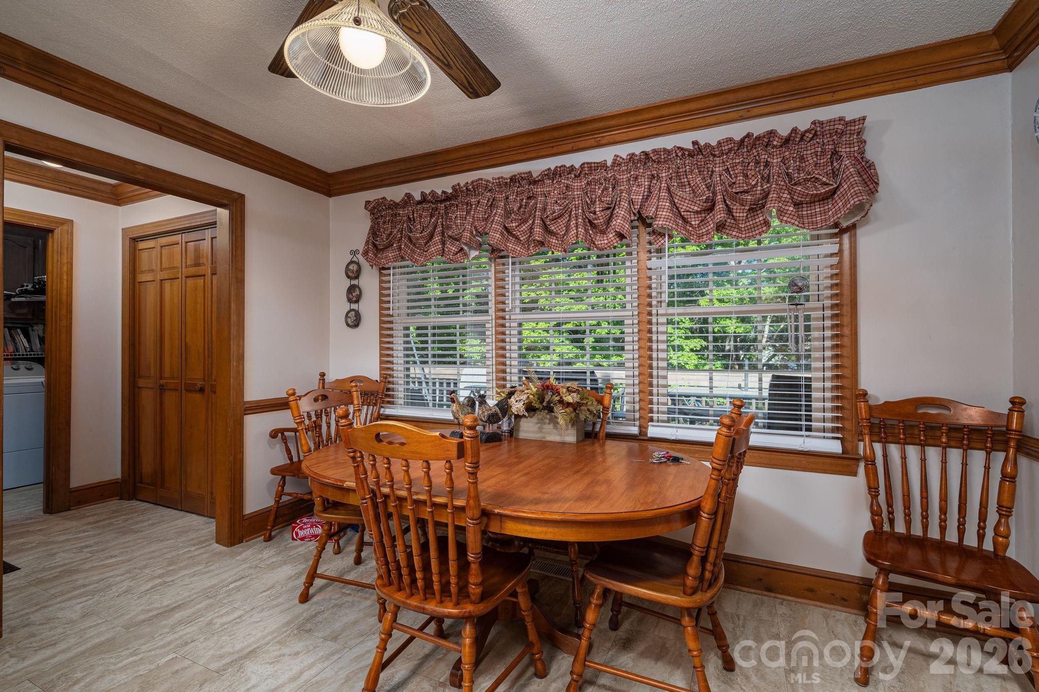 1520 Stableview Drive — Gastonia
