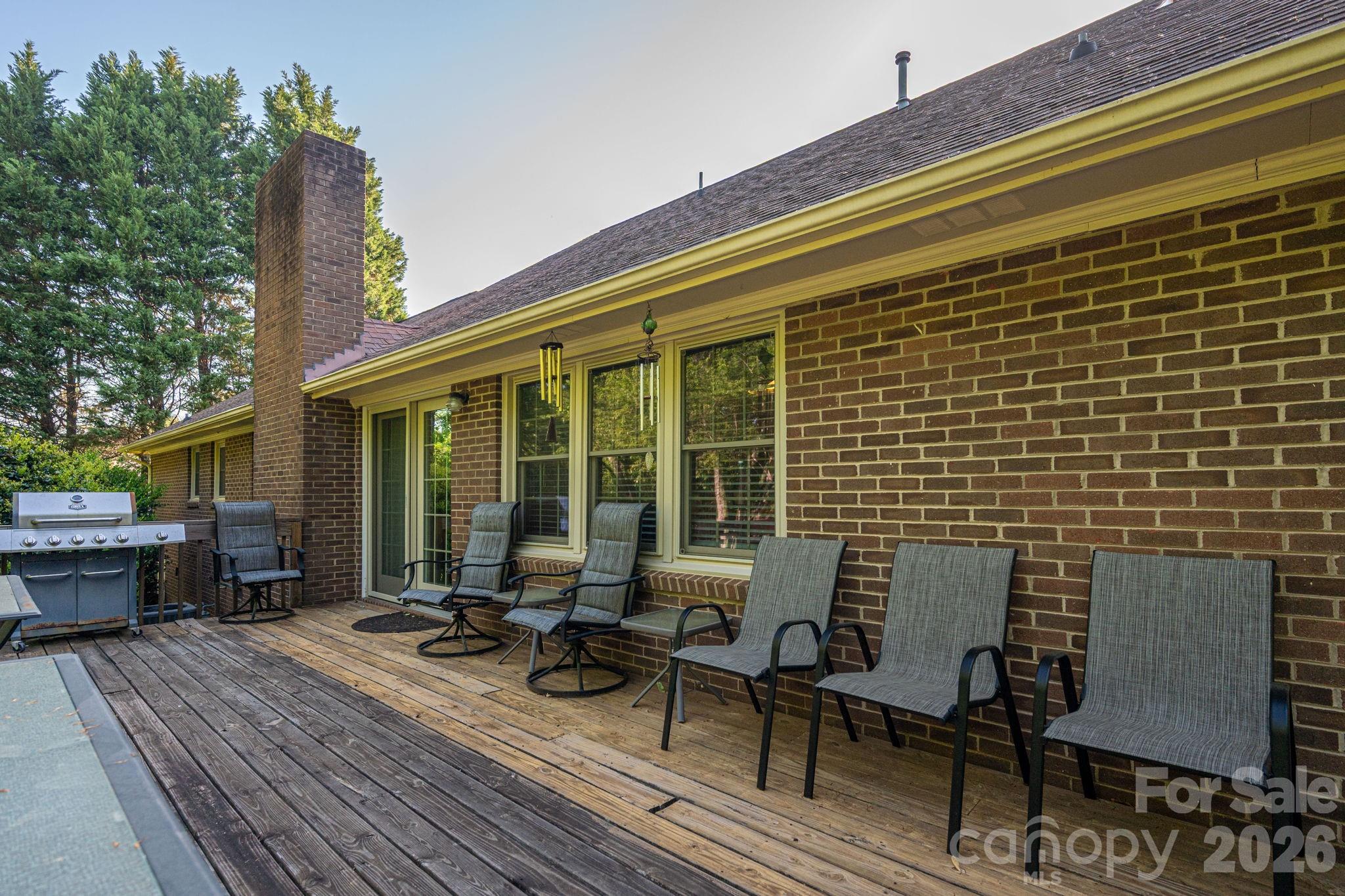 1520 Stableview Drive — Gastonia