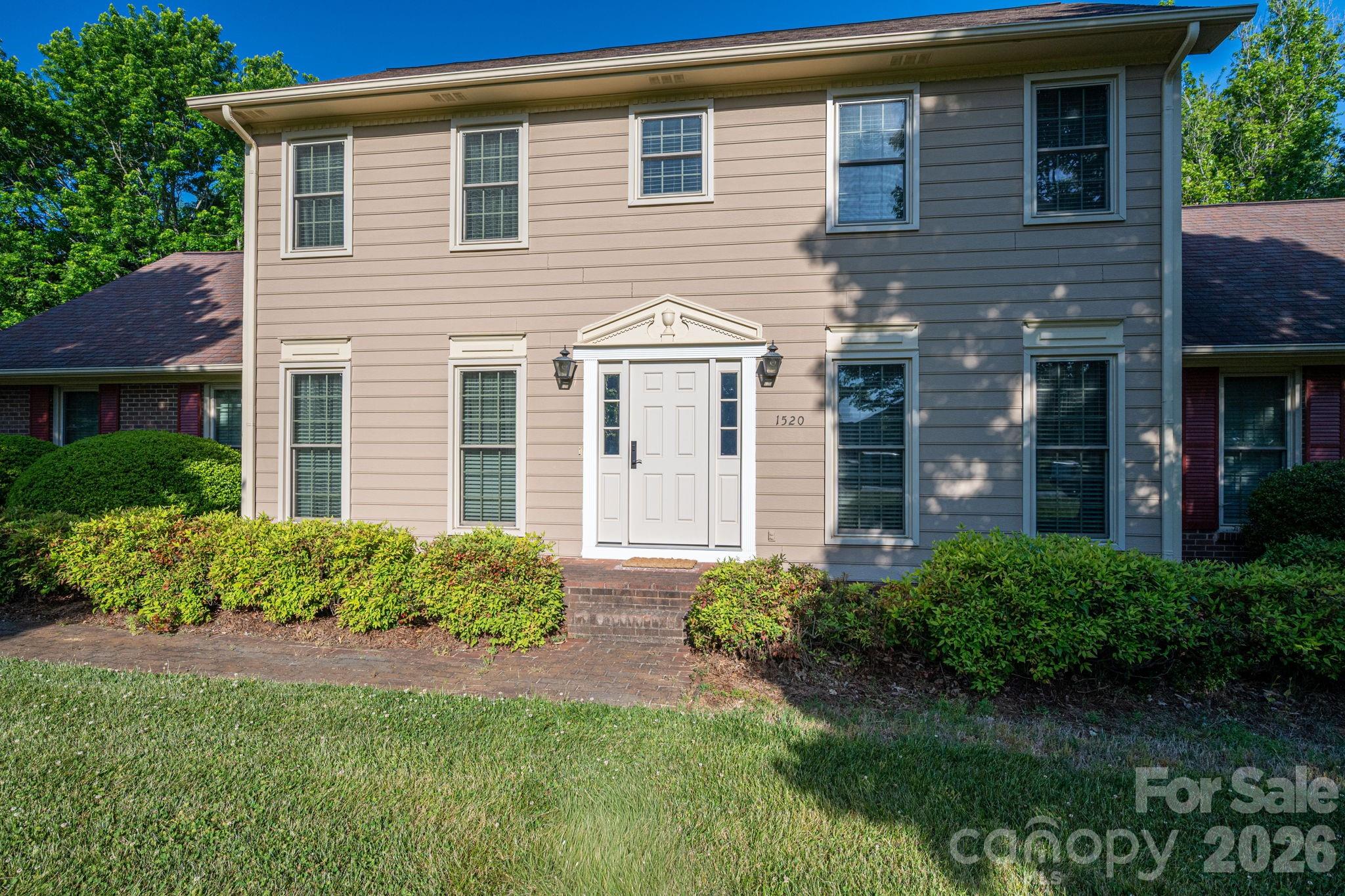 1520 Stableview Drive — Gastonia