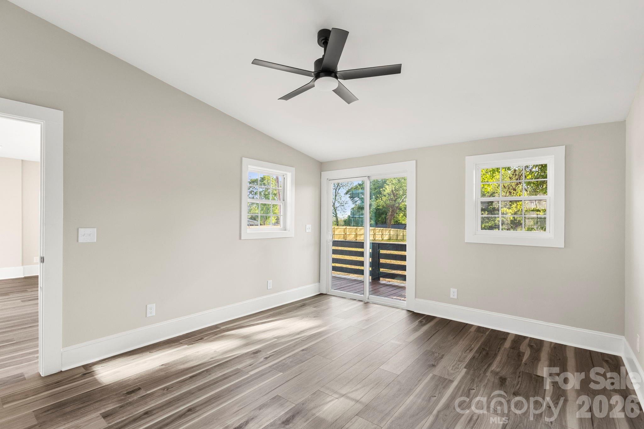 918 N New Hope Road — Gastonia