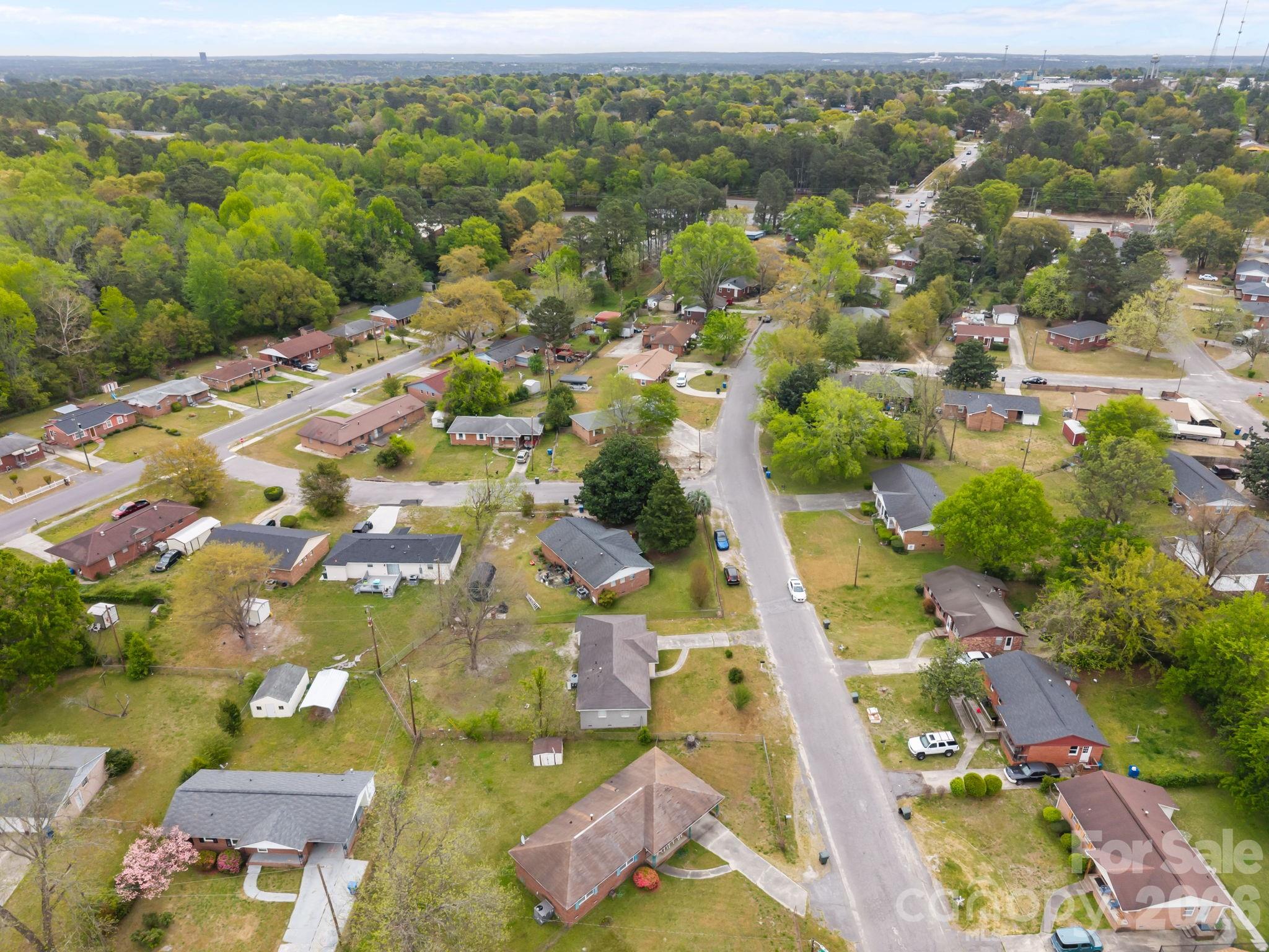 219 Dixon Drive — Columbia