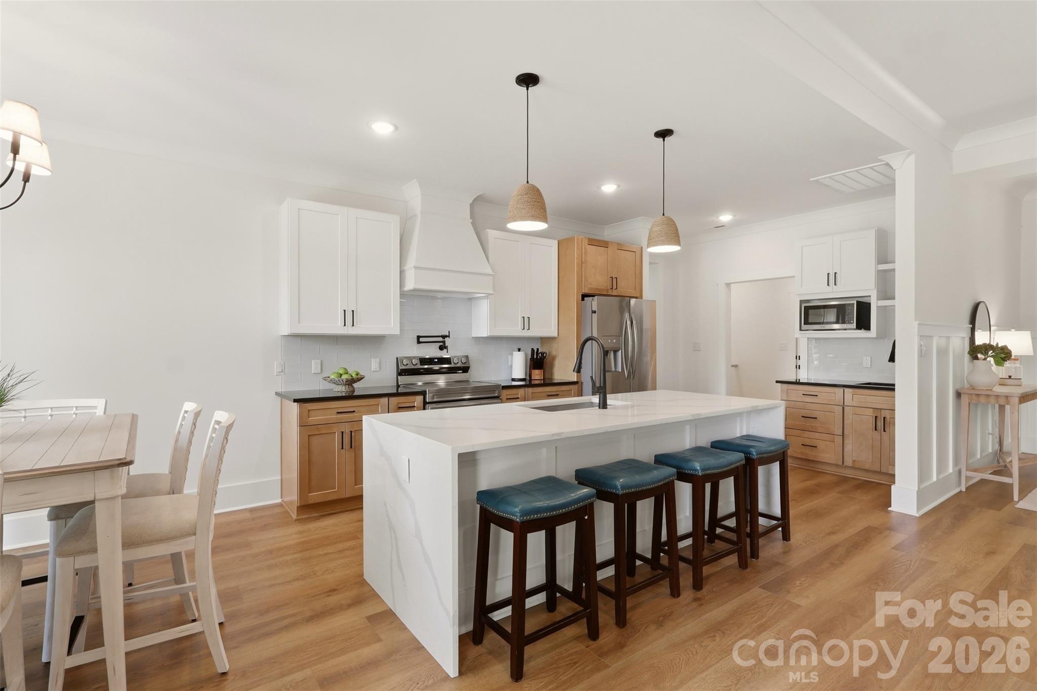 207 Haven Hill Road — Lexington