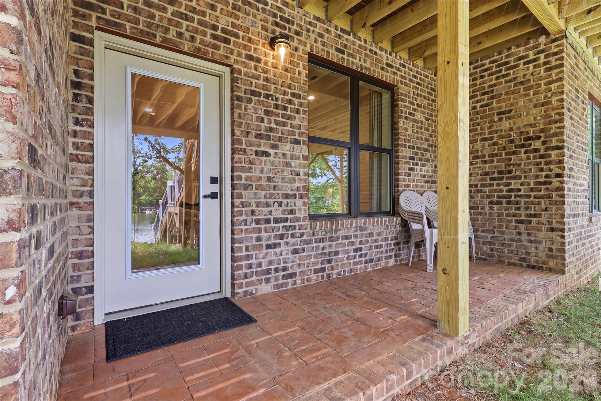 207 Haven Hill Road — Lexington