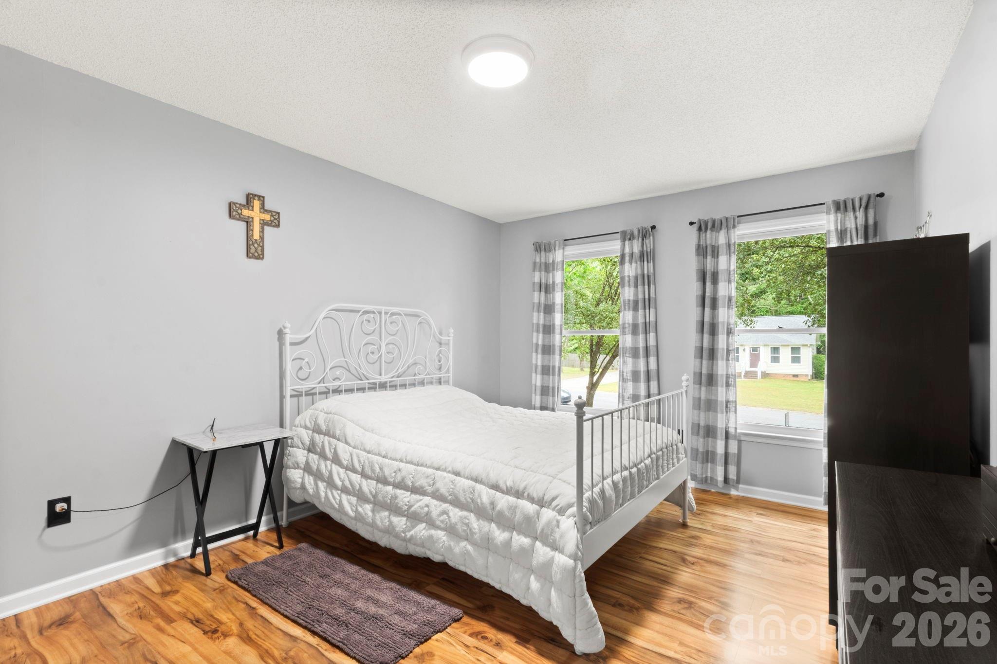 516 Majestic Court SE — Concord