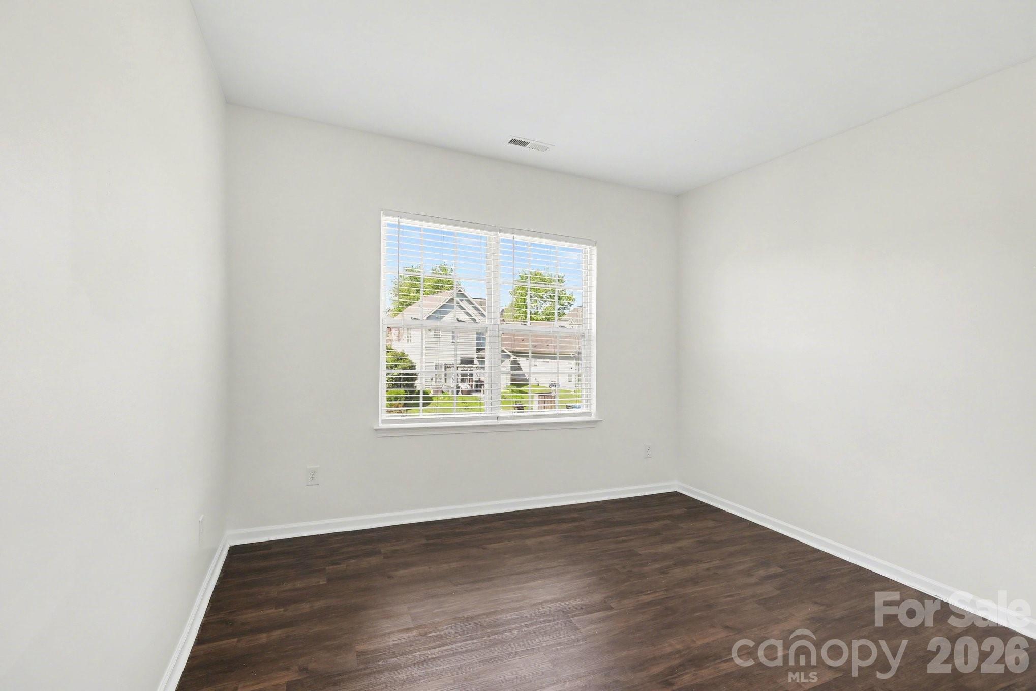 4134 Vance Road N — Huntersville