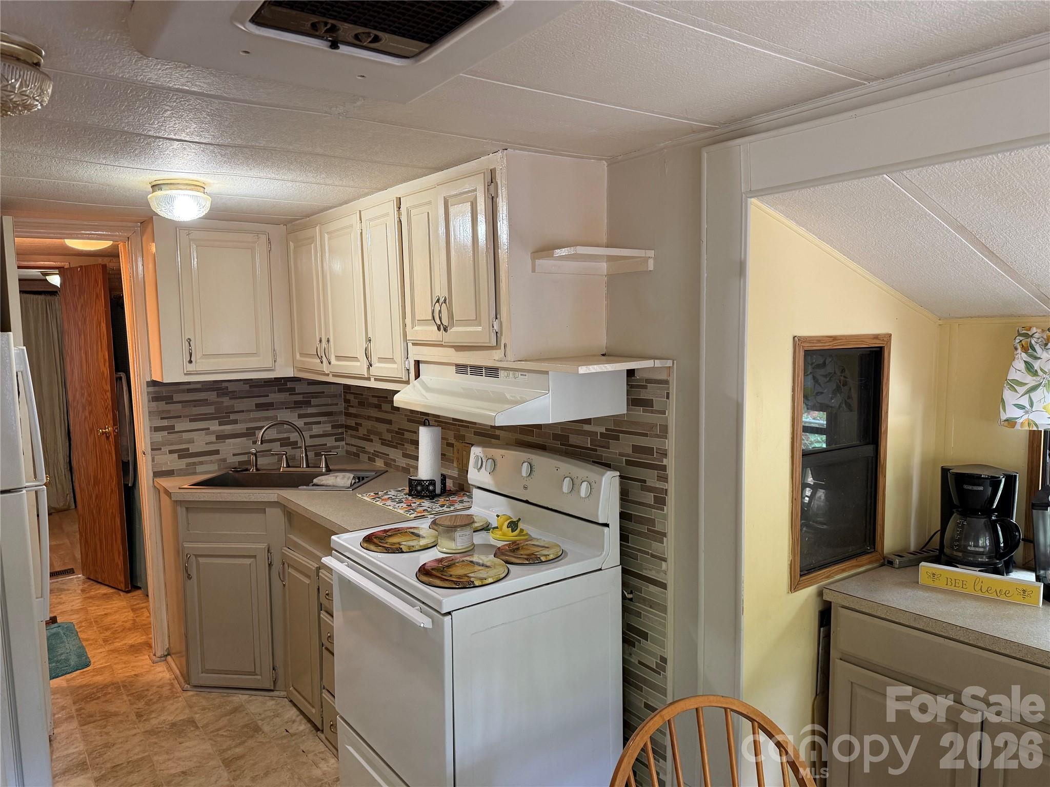 113/115 Indian Harbor Circle #E234/235 — Mount Gilead