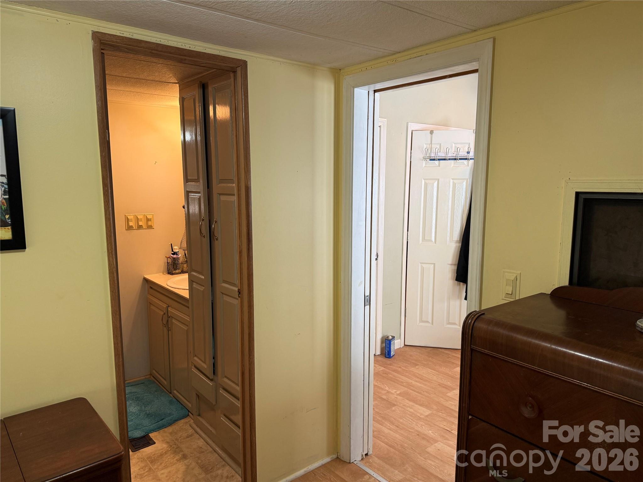 113/115 Indian Harbor Circle #E234/235 — Mount Gilead