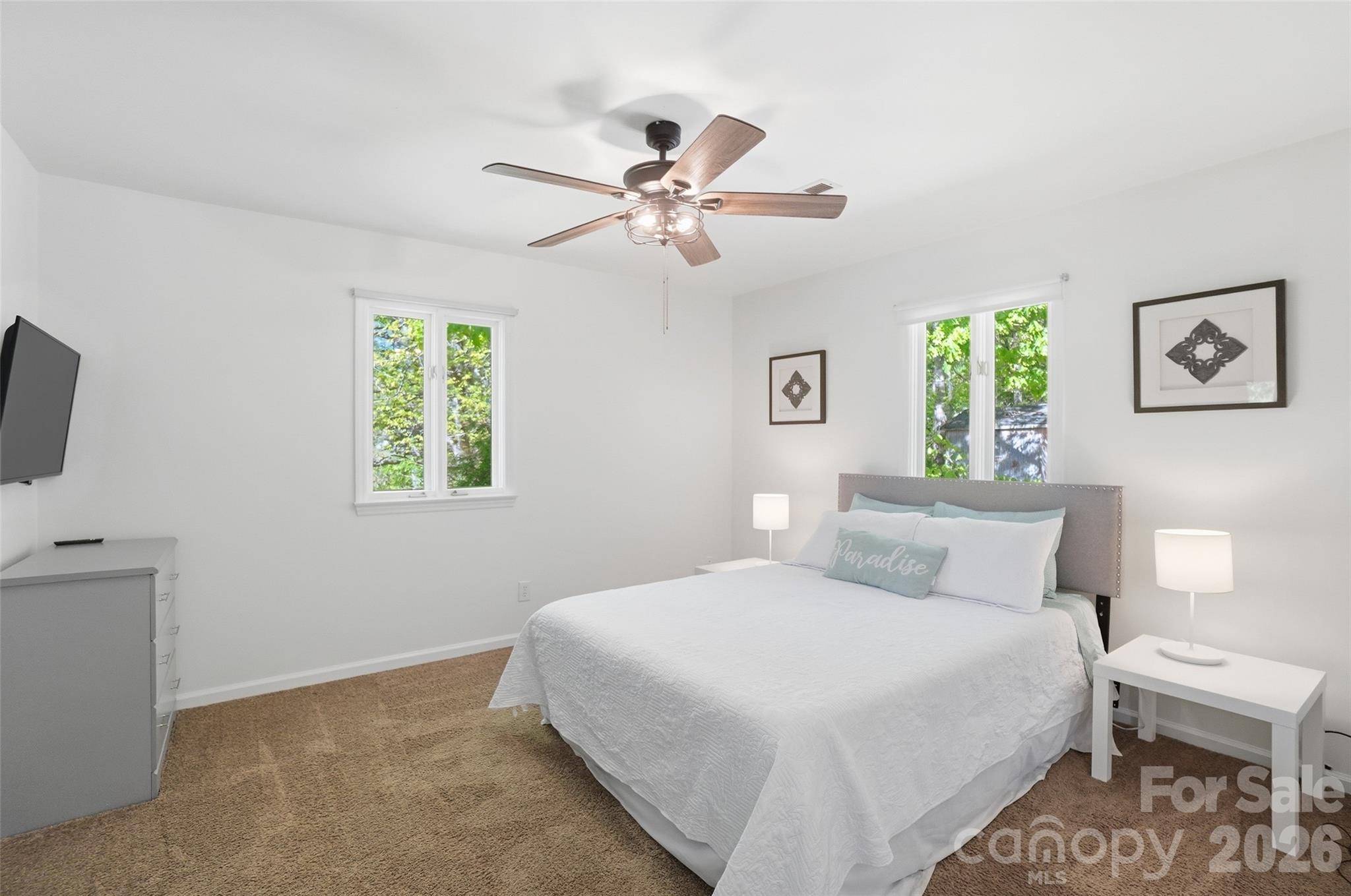449 Island View Drive — Lexington