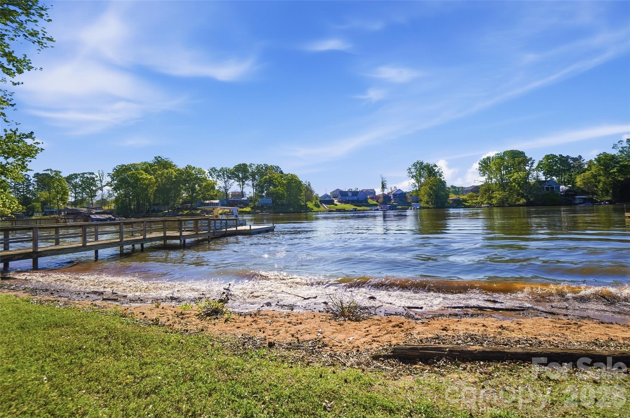 449 Island View Drive — Lexington
