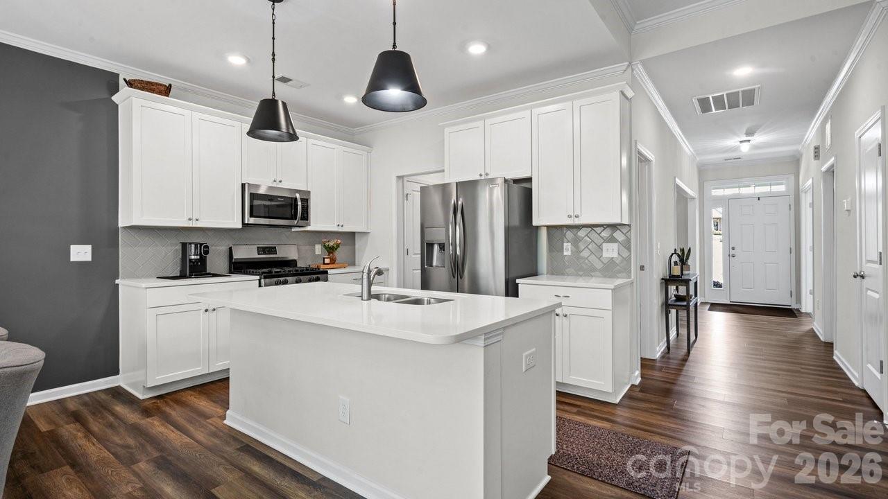 9912 ANDRES DUANY Drive — Huntersville