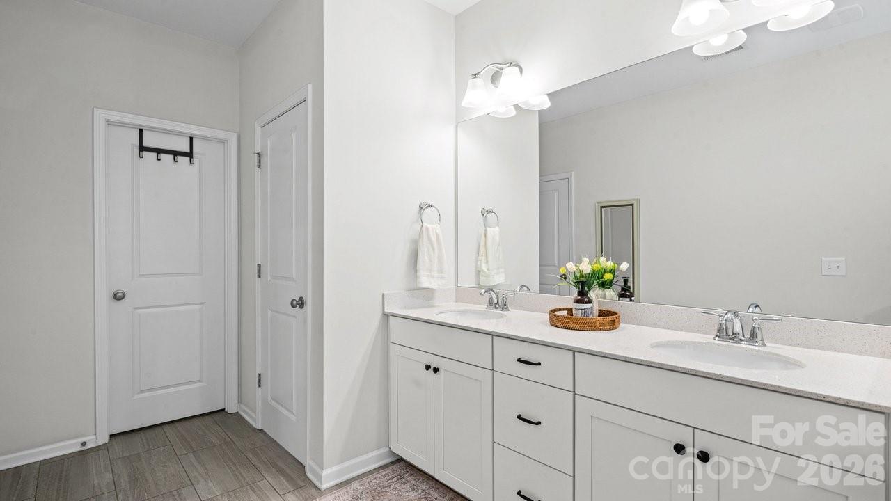 9912 ANDRES DUANY Drive — Huntersville