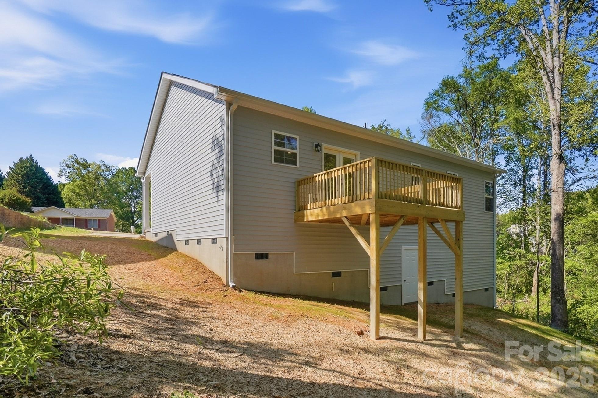 1740 Moss Court — Gastonia