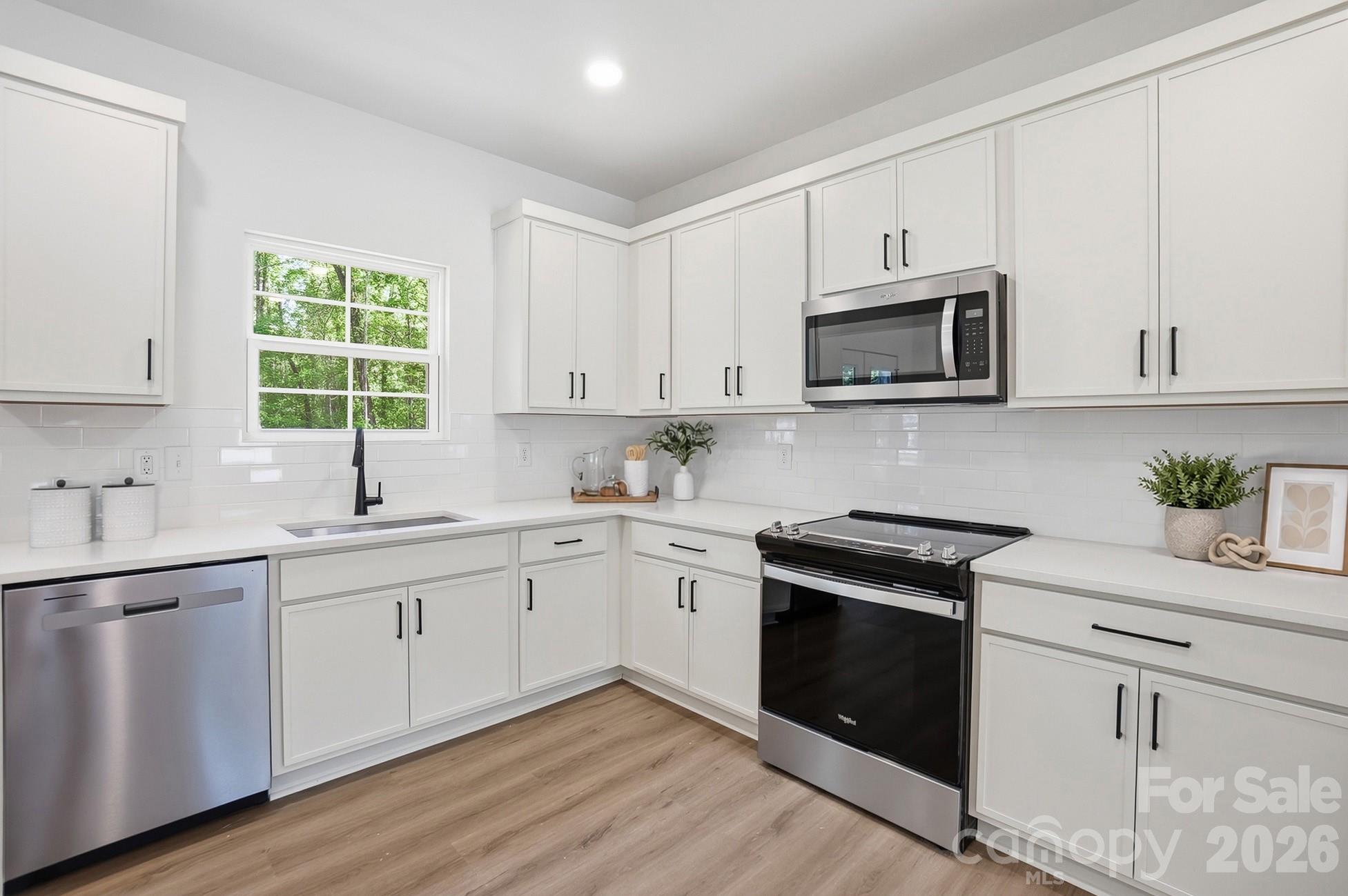 1740 Moss Court — Gastonia