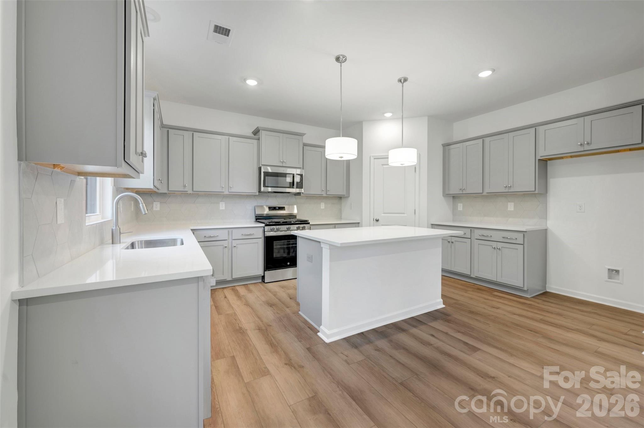 1317 Fremont Drive — Wingate