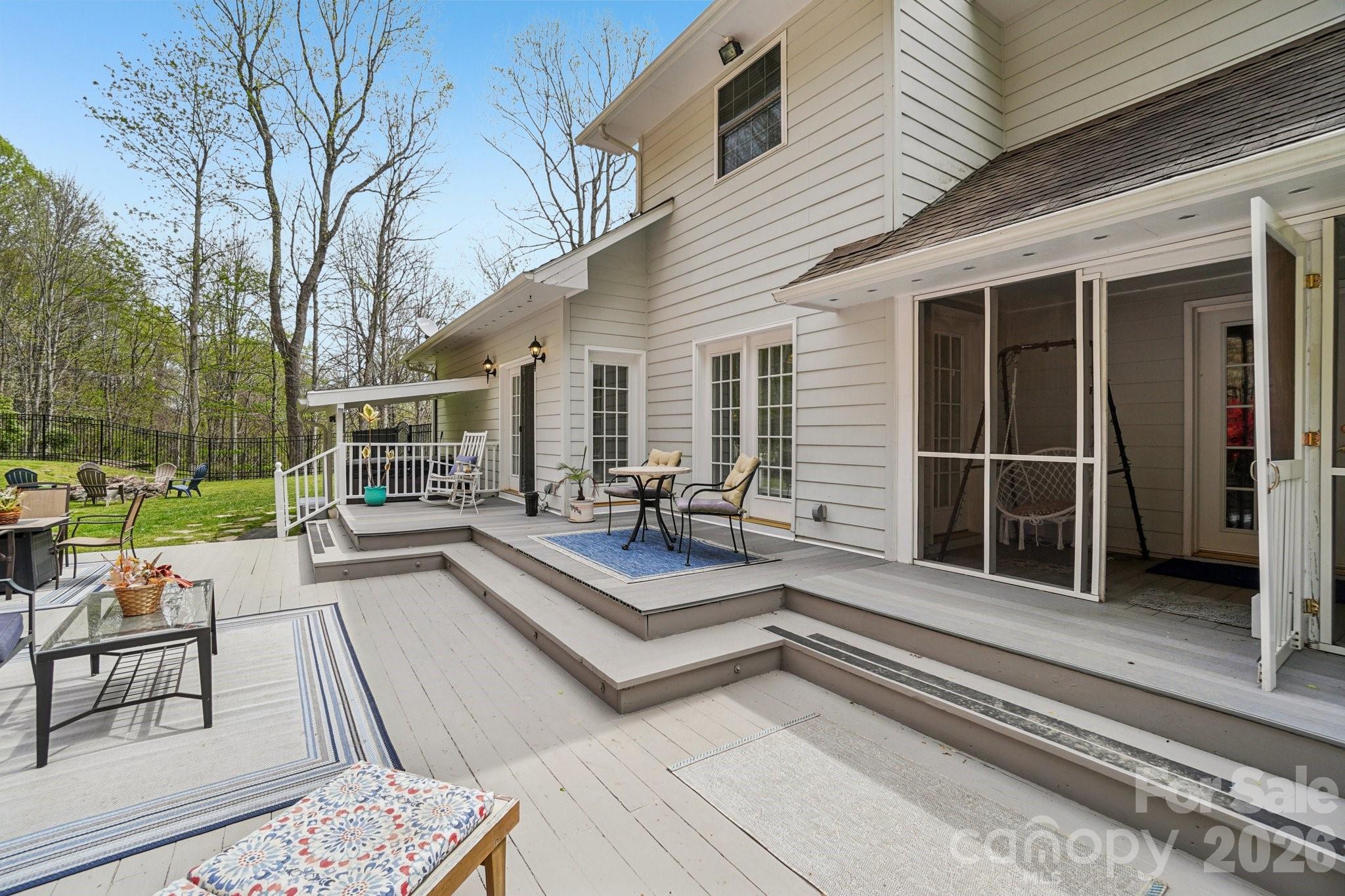 302 Davy Crockett Drive — Maggie Valley