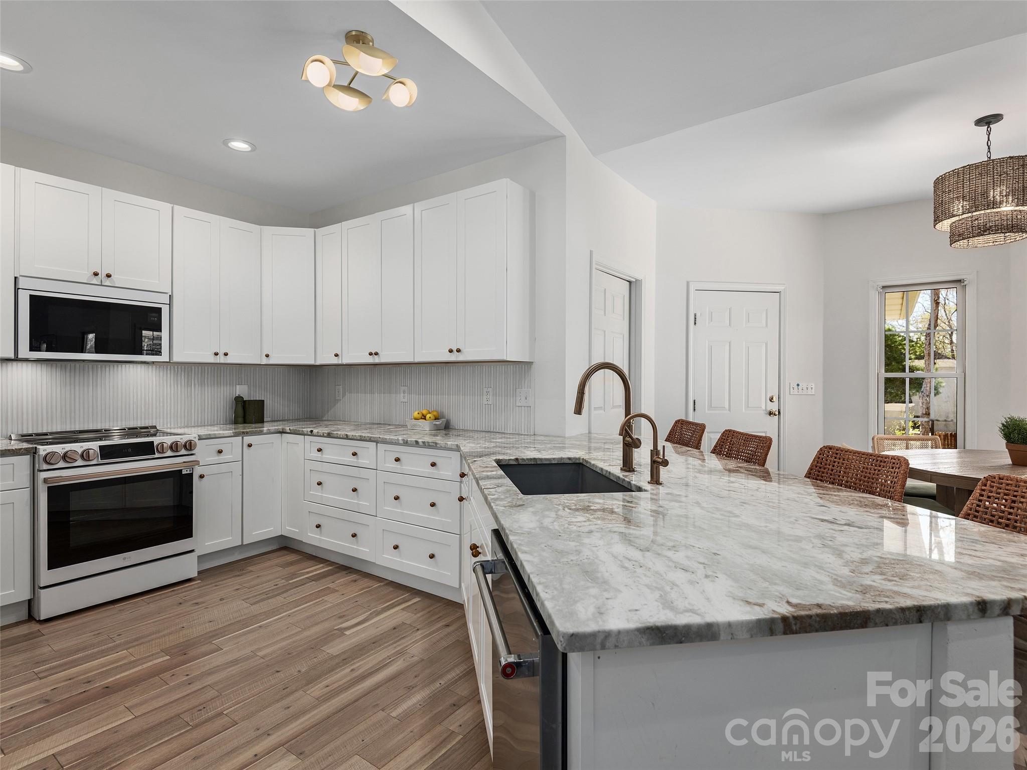 508 Pinchot Drive — Asheville
