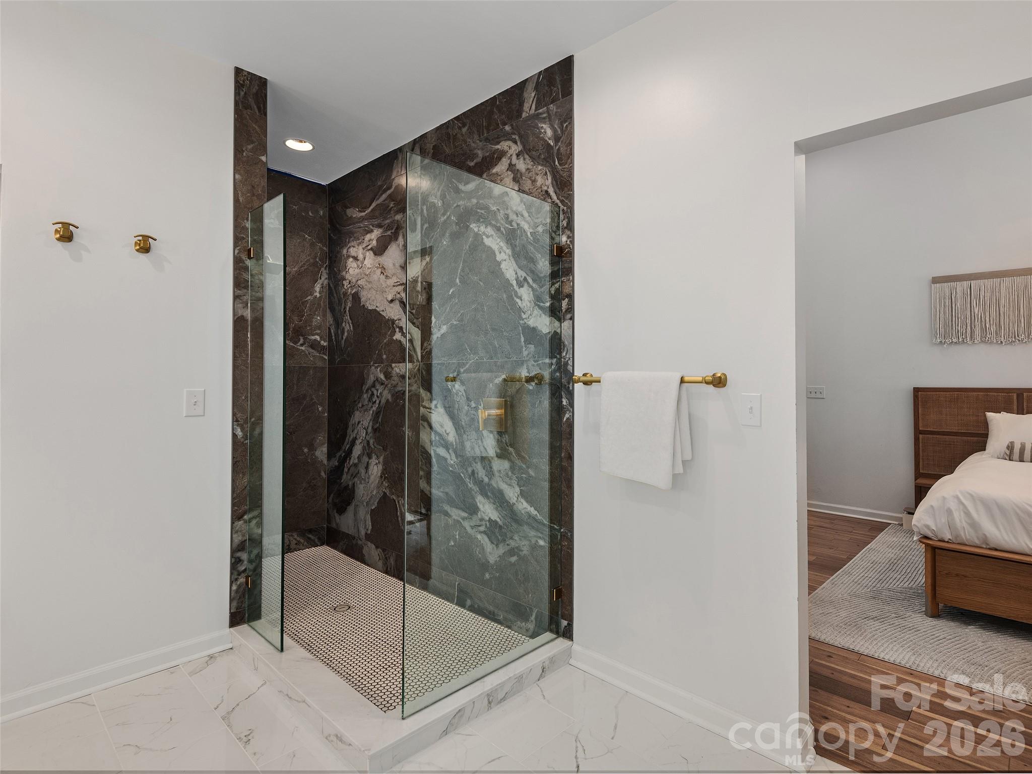508 Pinchot Drive — Asheville