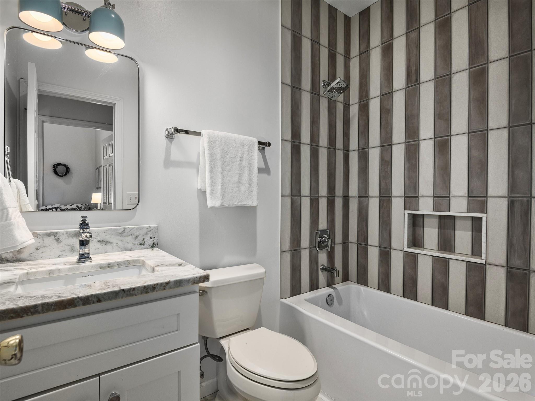 508 Pinchot Drive — Asheville
