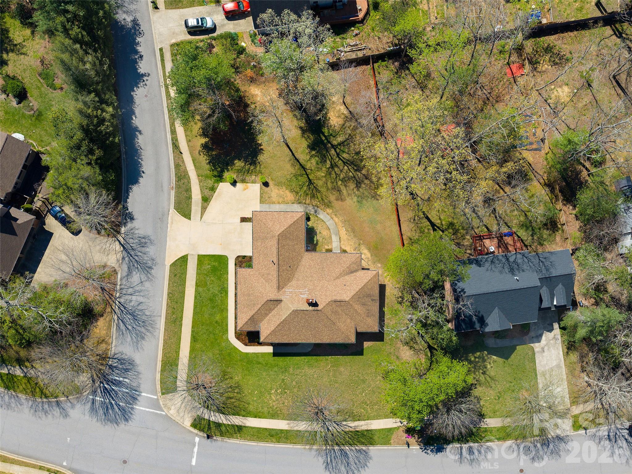 508 Pinchot Drive — Asheville