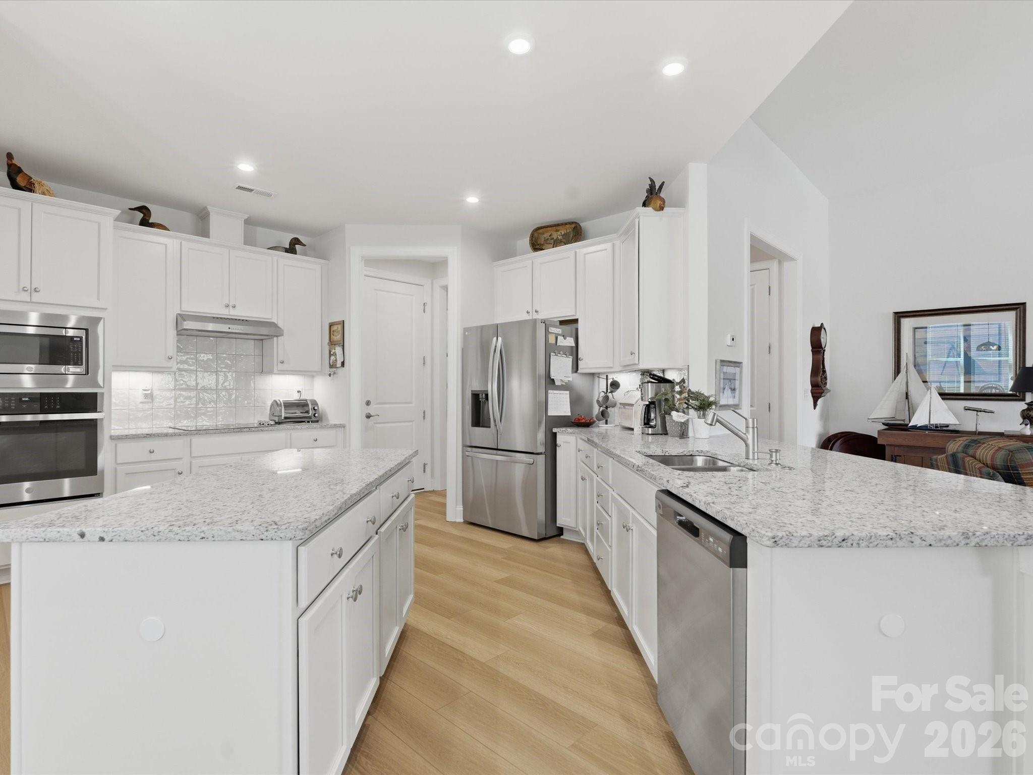 7117 Jolly Brook Drive — Charlotte