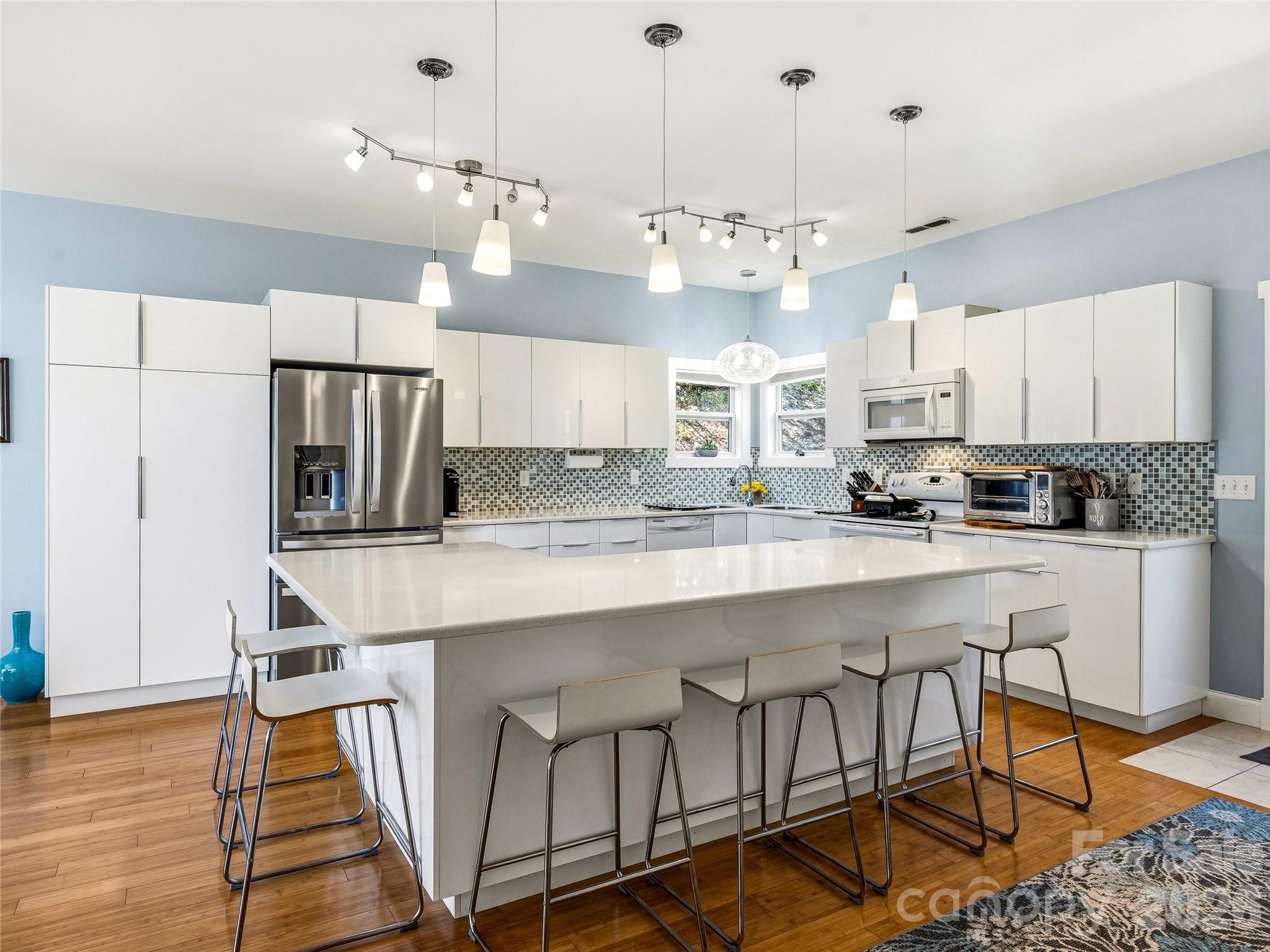 24 Sunnie Rae Lane — Candler