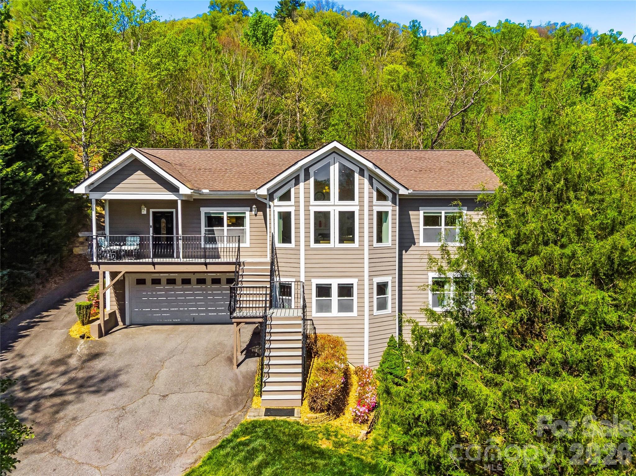 24 Sunnie Rae Lane — Candler