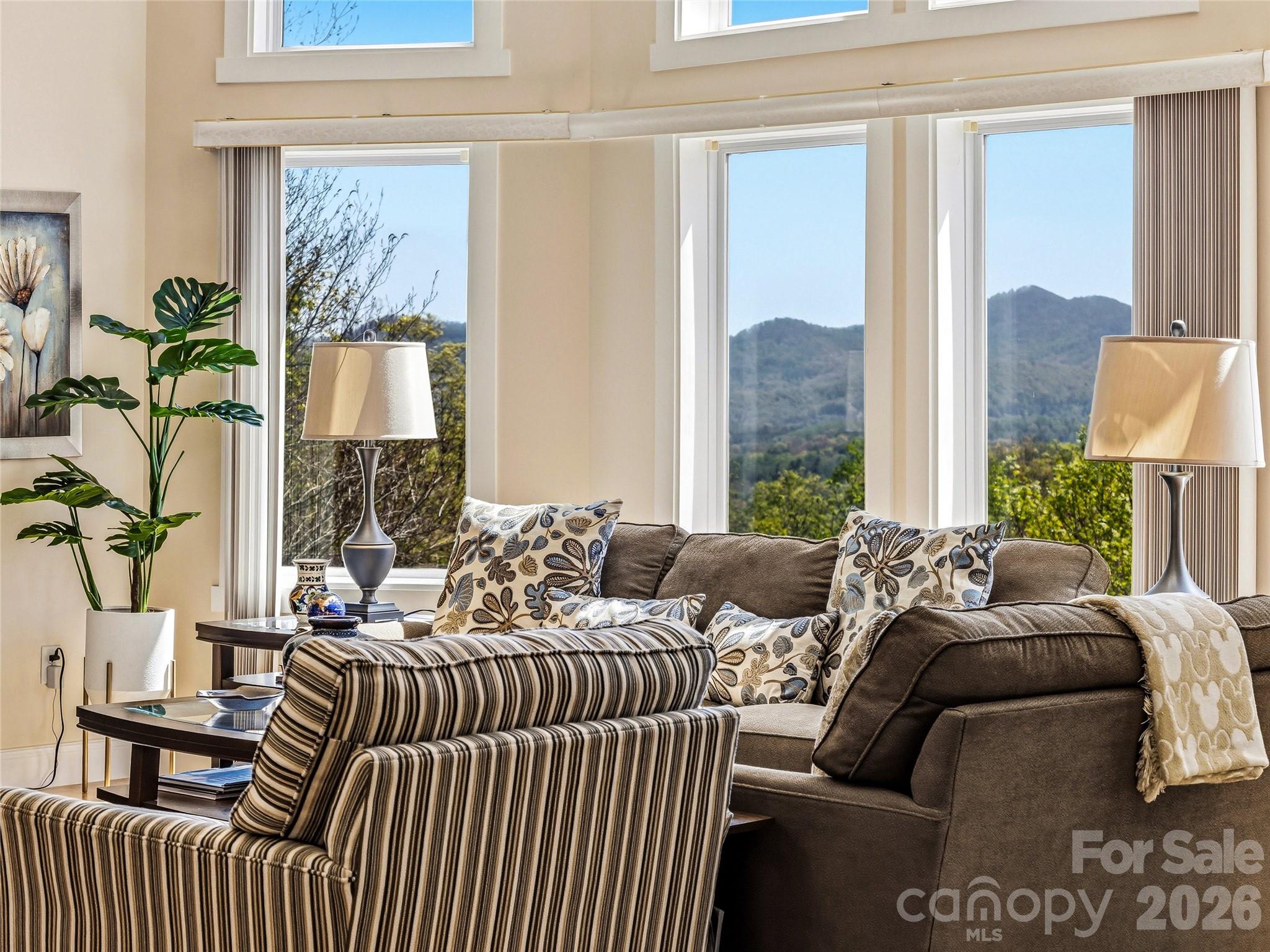 24 Sunnie Rae Lane — Candler
