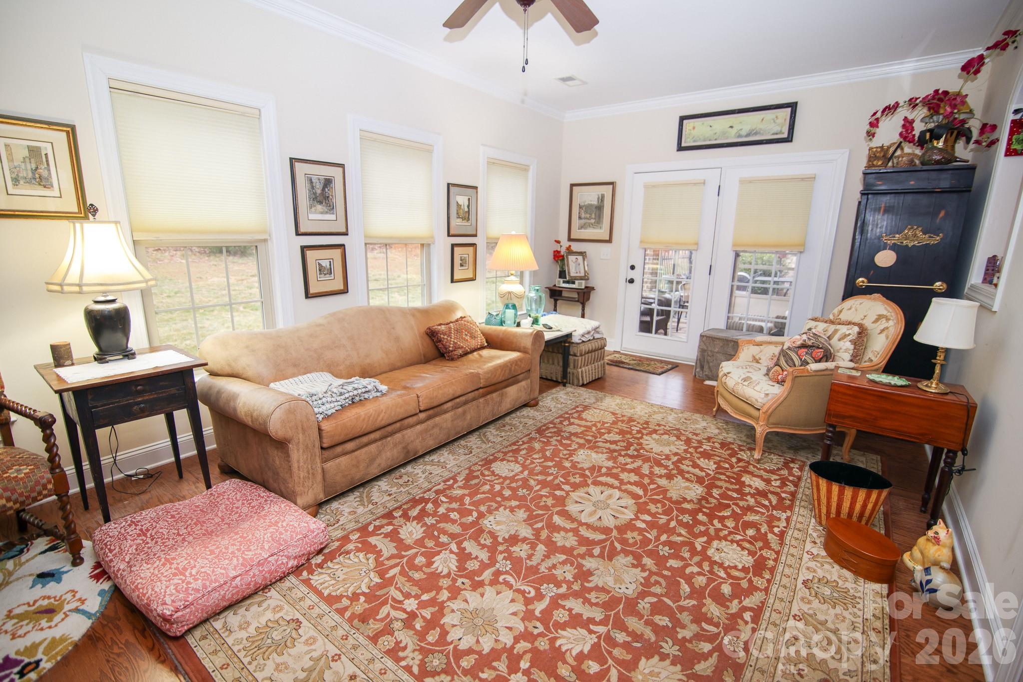 5416 Ggo Drive — Greensboro