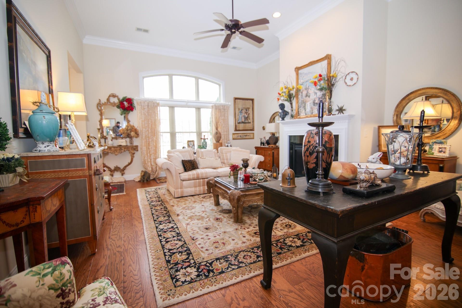5416 Ggo Drive — Greensboro
