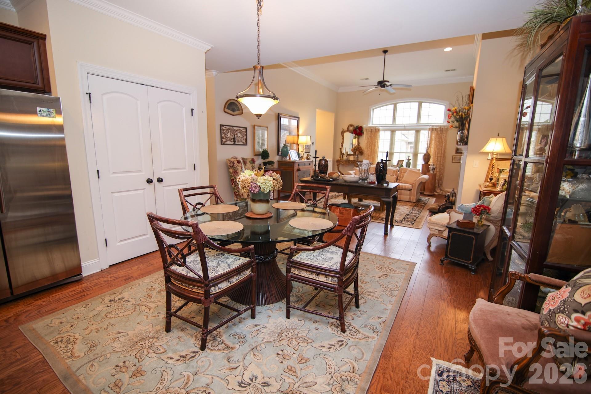 5416 Ggo Drive — Greensboro