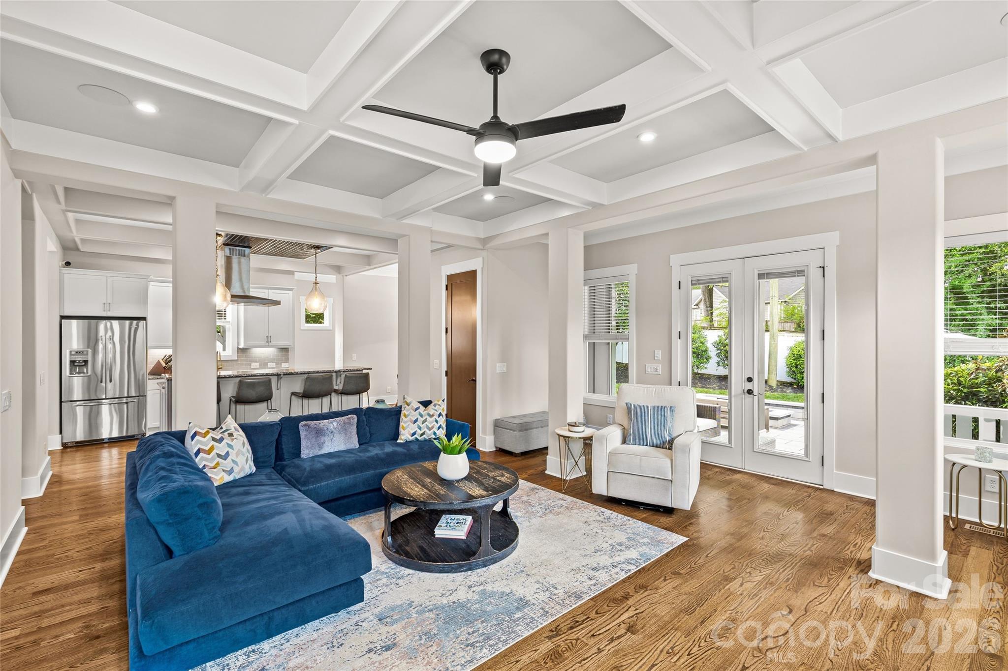 815 W Kingston Avenue — Charlotte