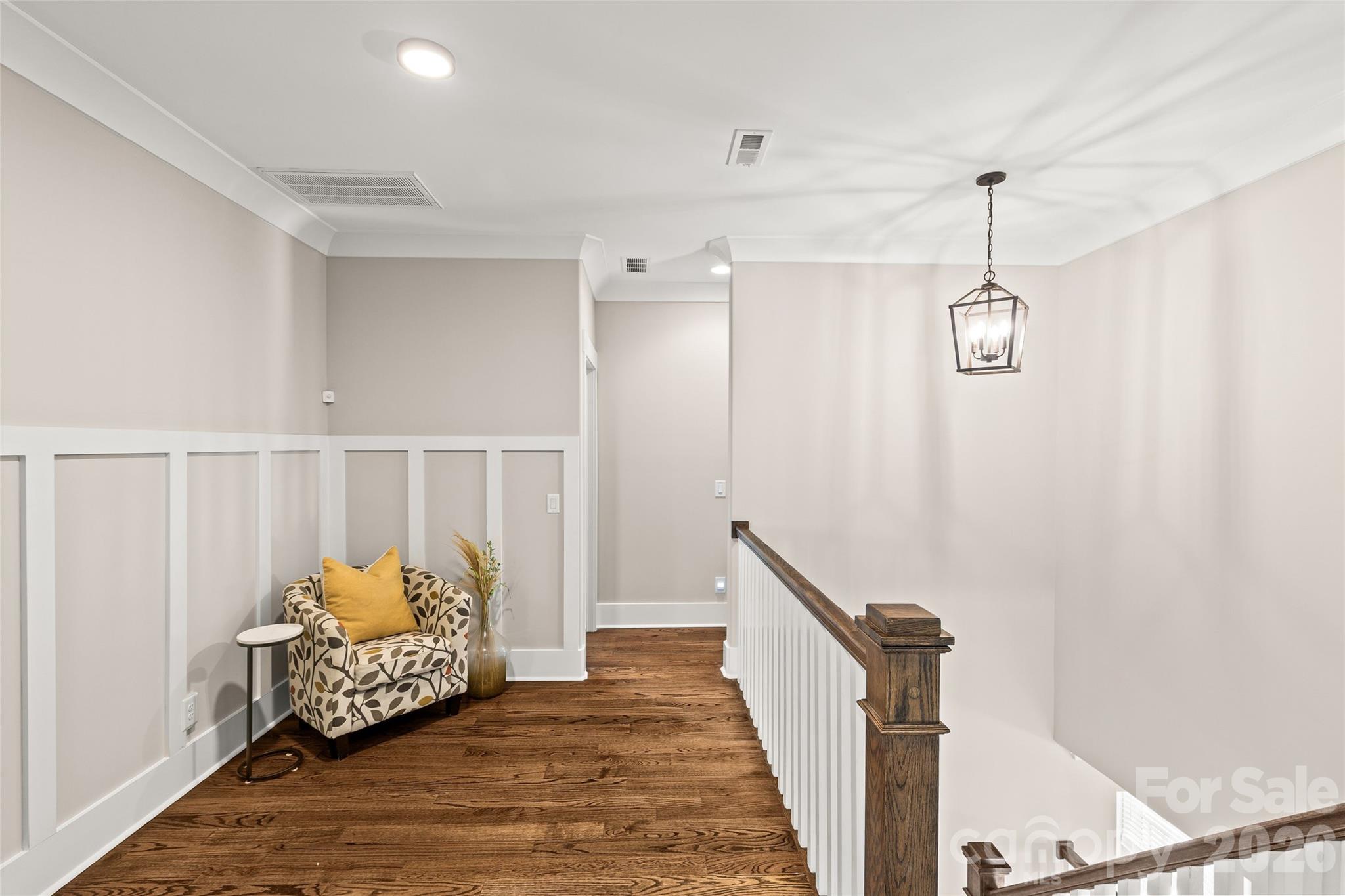 815 W Kingston Avenue — Charlotte