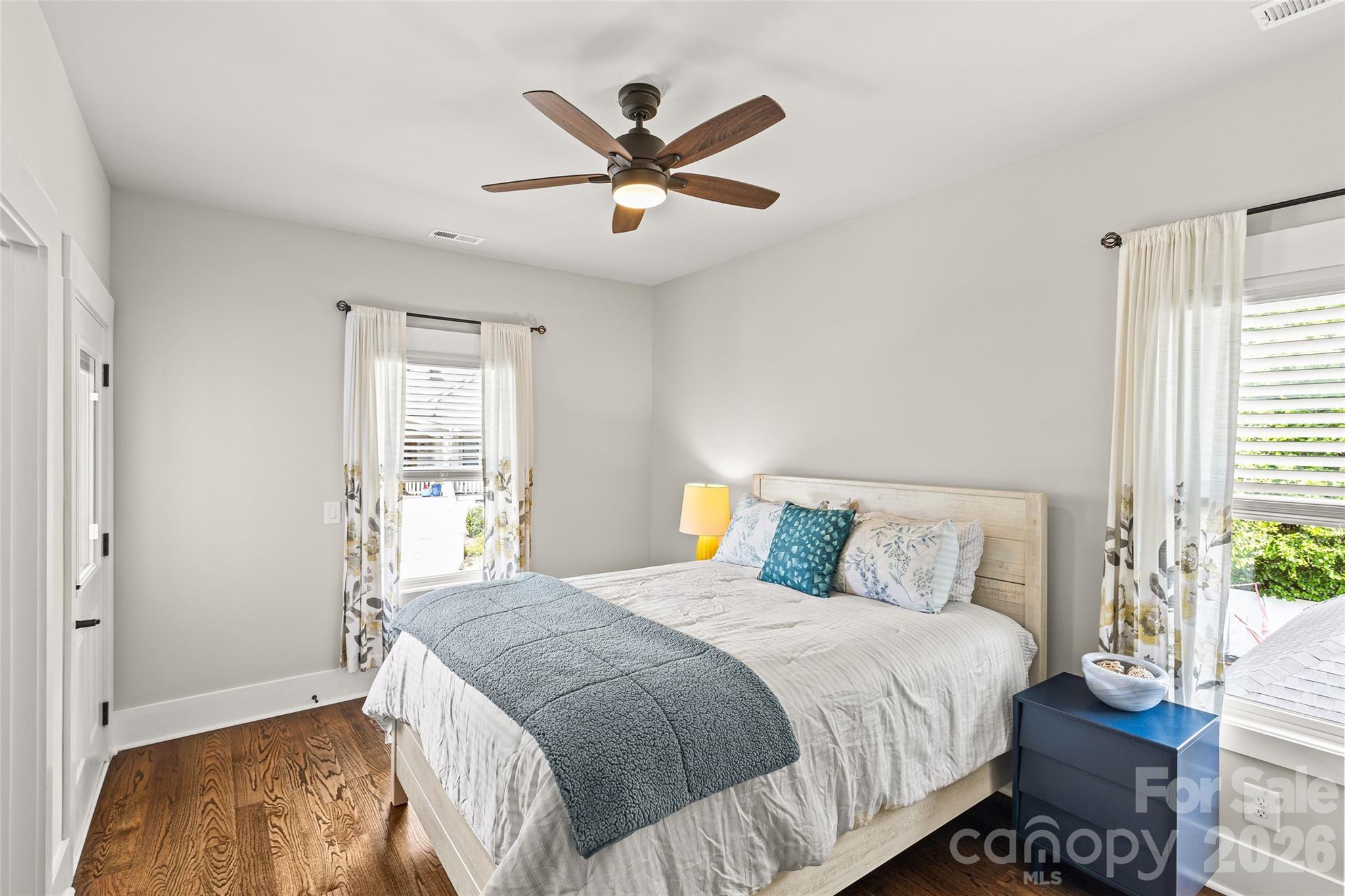 815 W Kingston Avenue — Charlotte