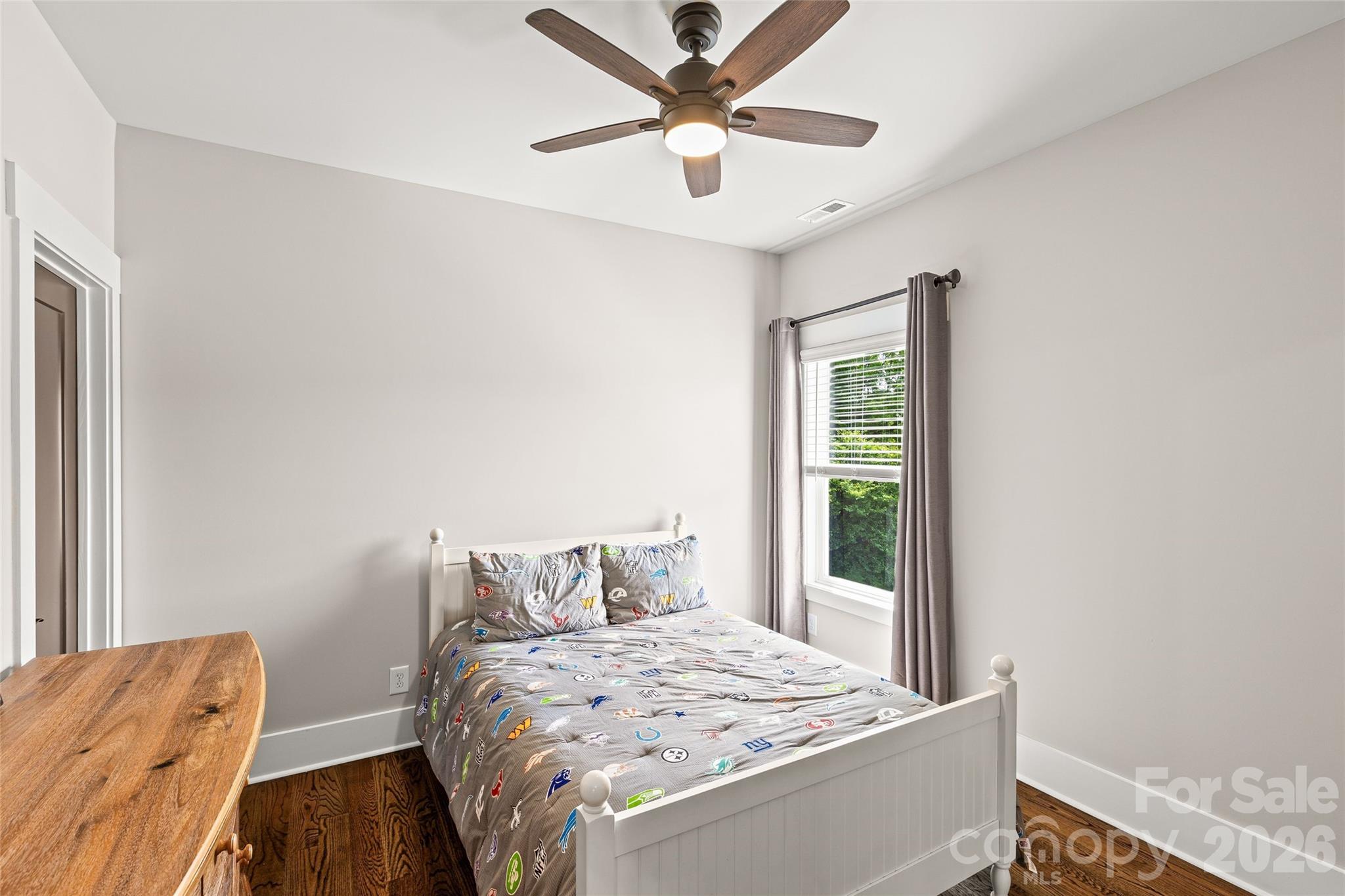 815 W Kingston Avenue — Charlotte