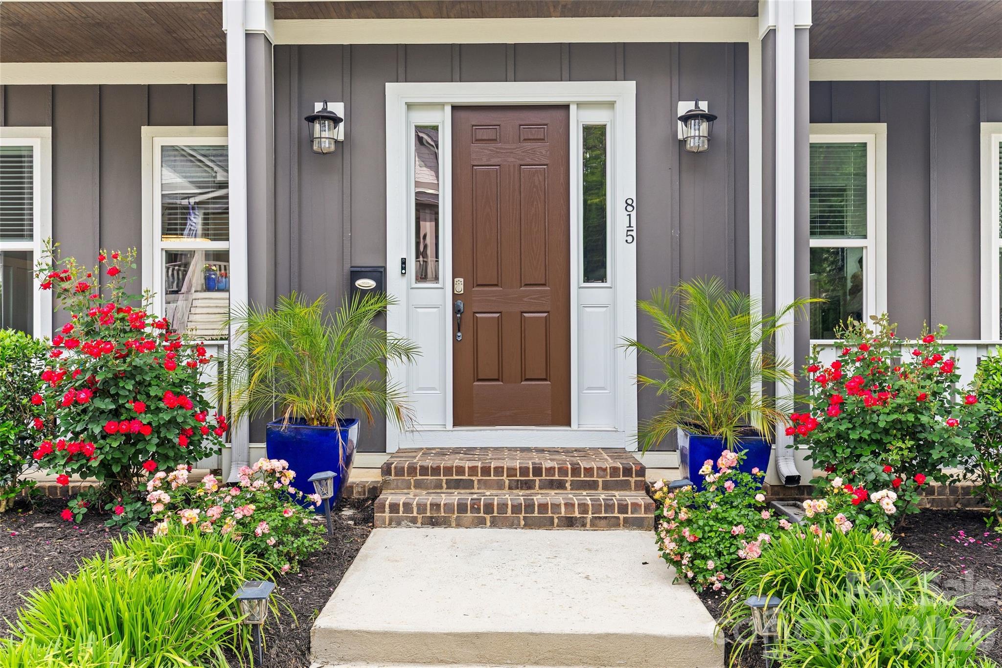 815 W Kingston Avenue — Charlotte