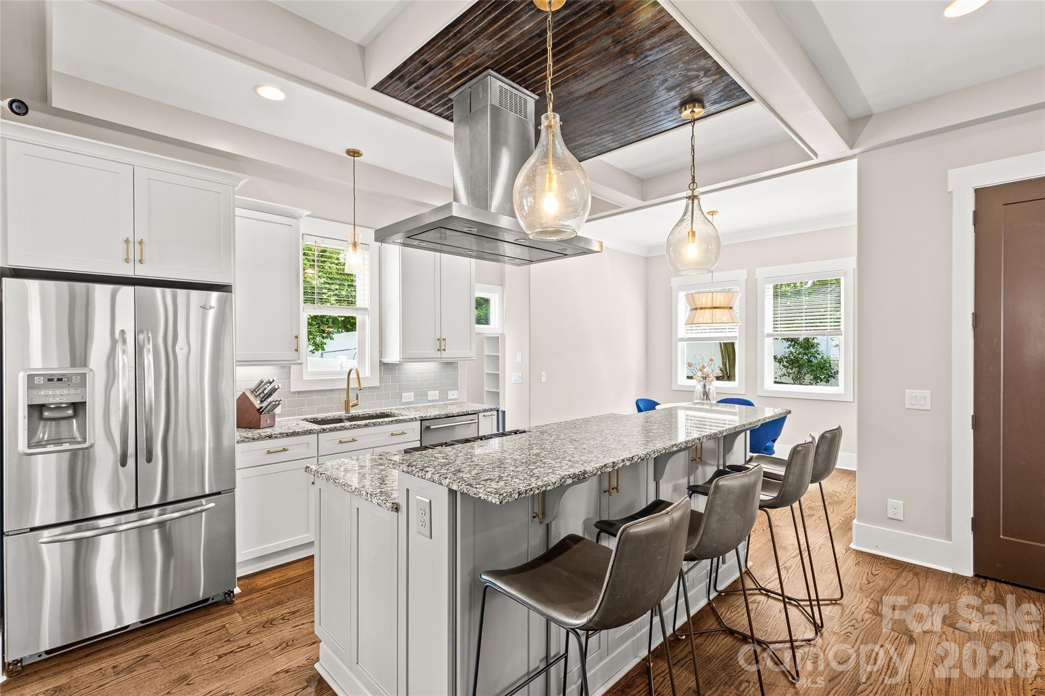 815 W Kingston Avenue — Charlotte