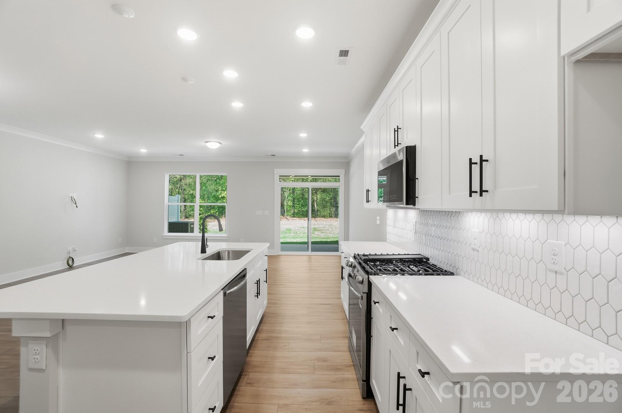 207 Viburnum Road — Waxhaw