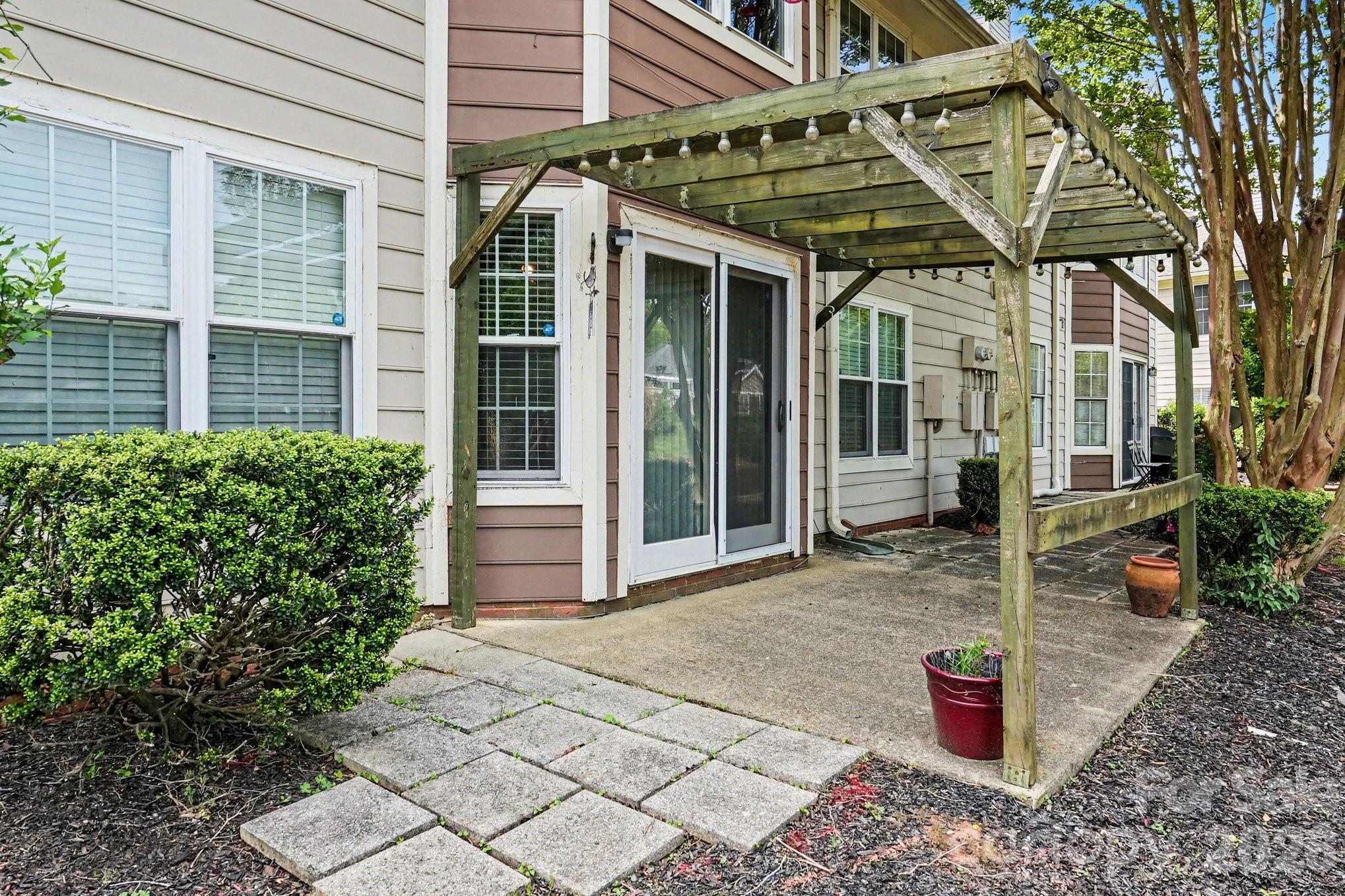 5813 Amity Springs Drive — Charlotte