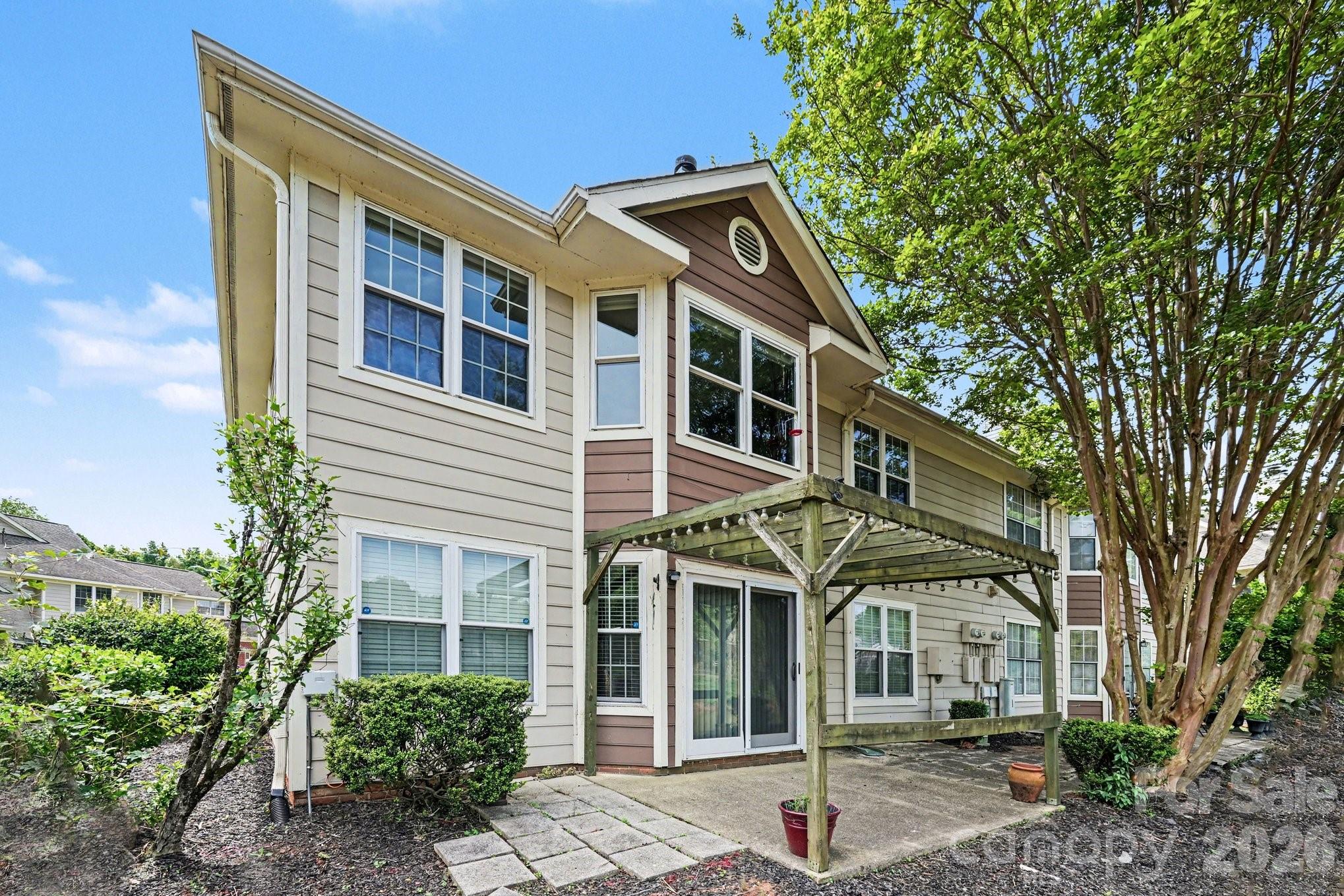 5813 Amity Springs Drive — Charlotte