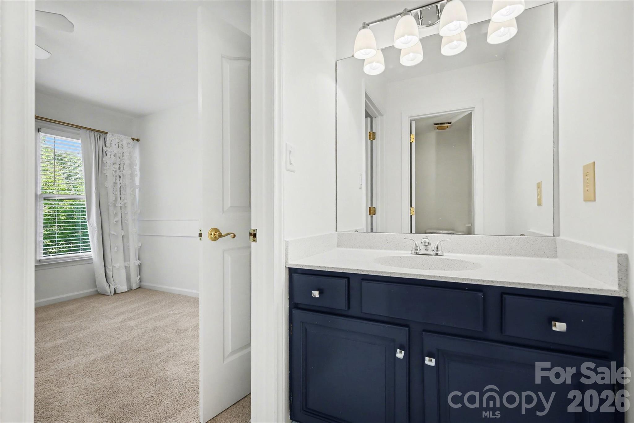 6123 Glen Manor Drive — Charlotte