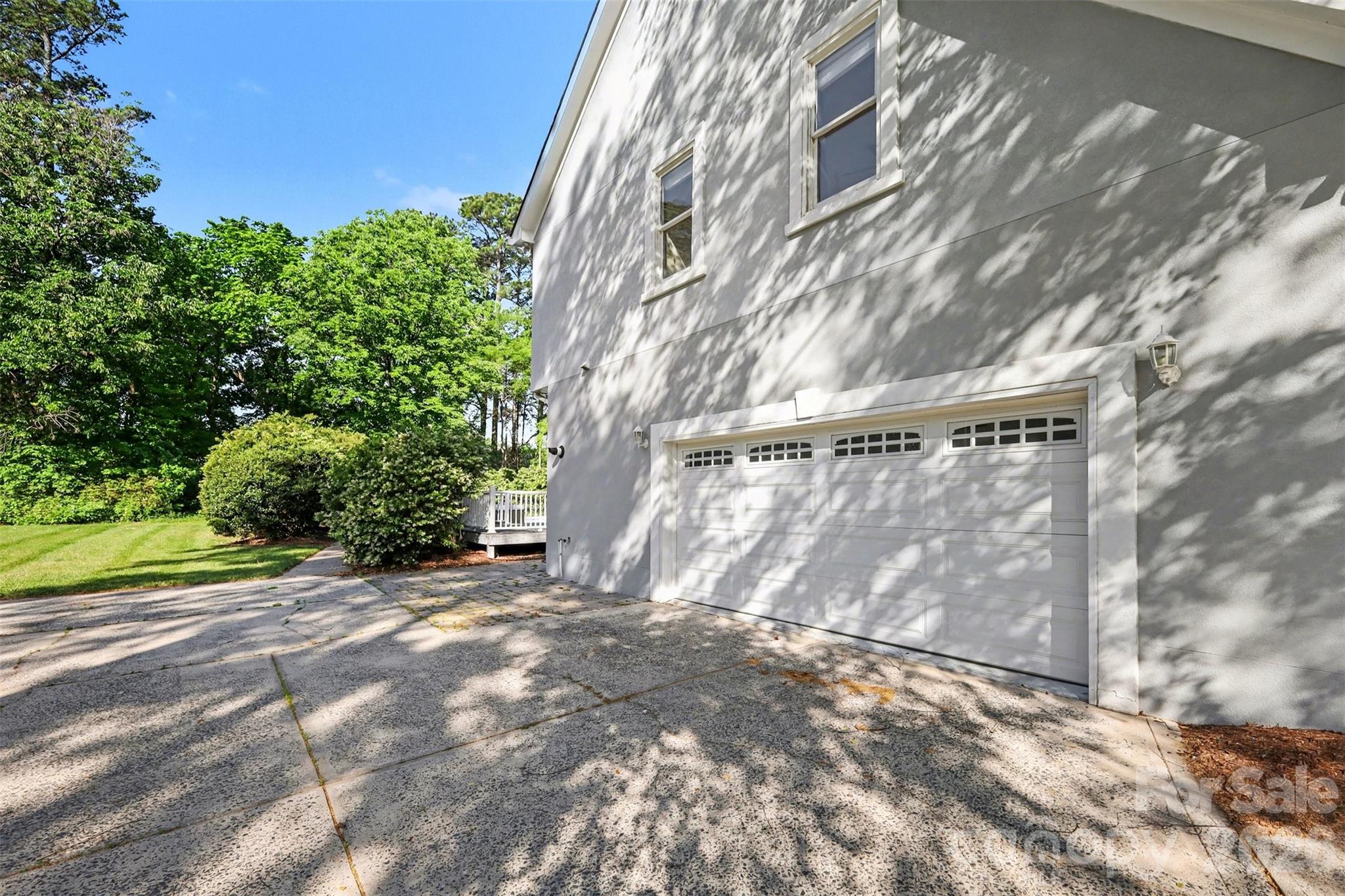 6123 Glen Manor Drive — Charlotte
