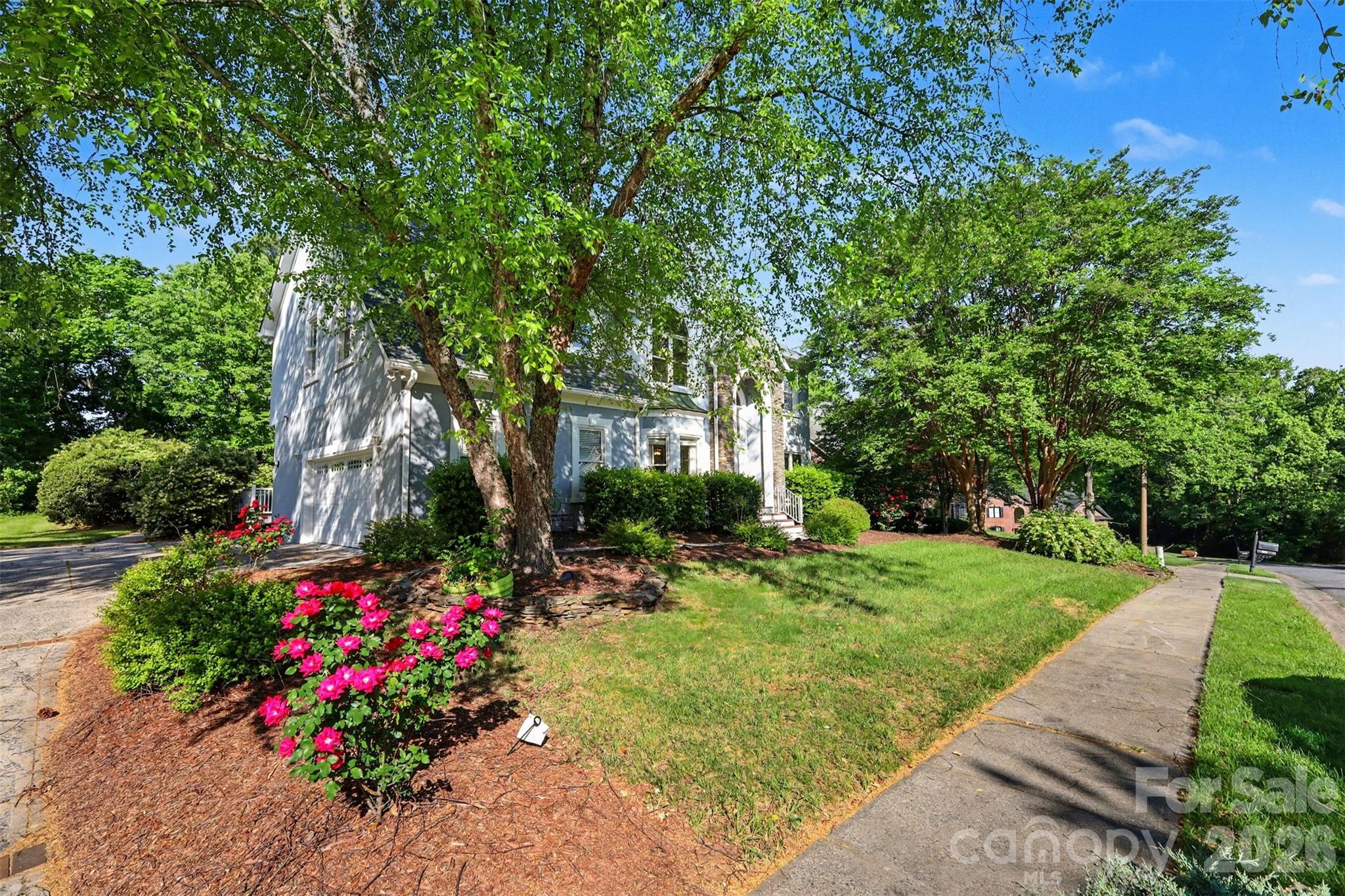 6123 Glen Manor Drive — Charlotte