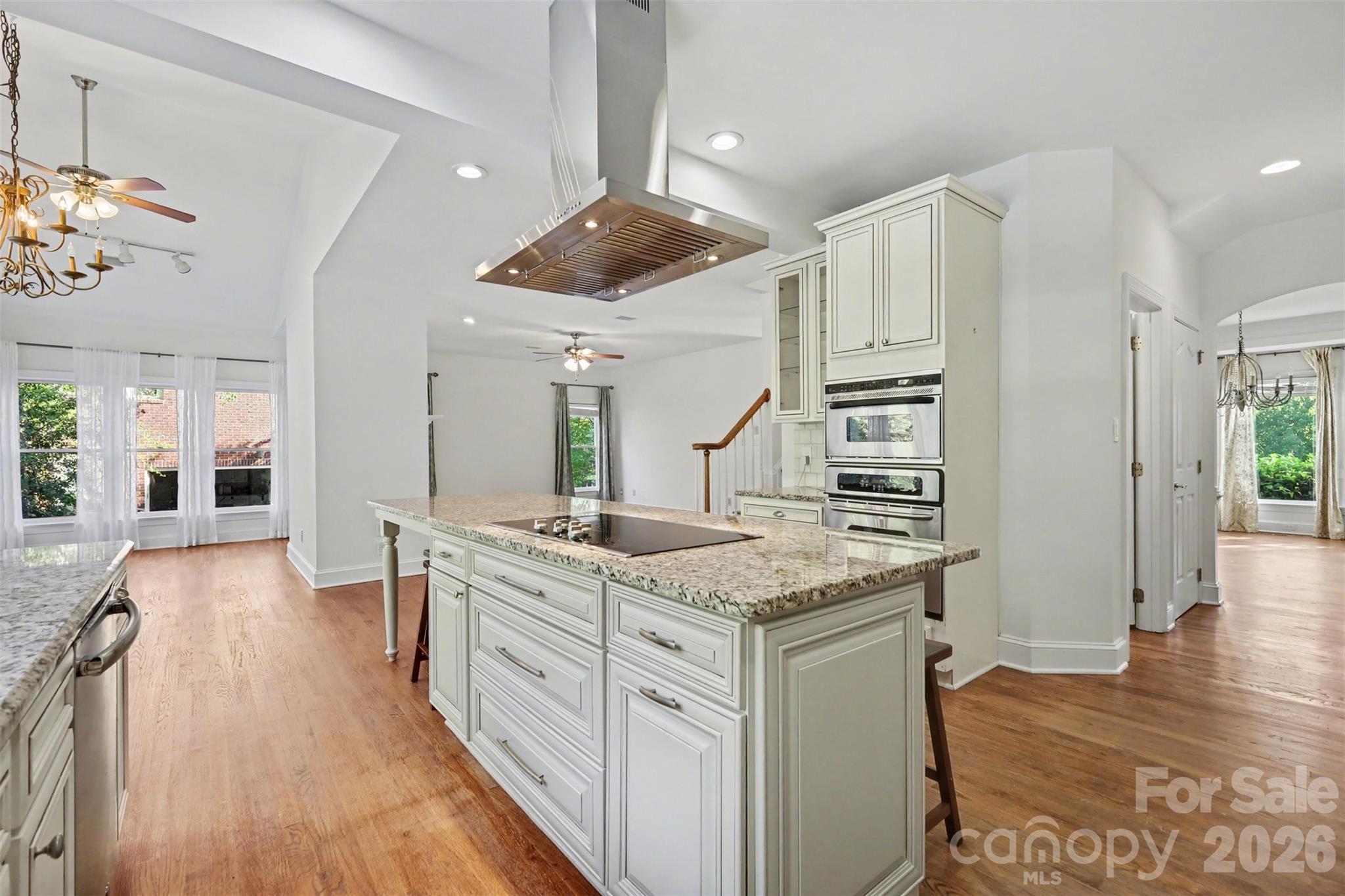 6123 Glen Manor Drive — Charlotte