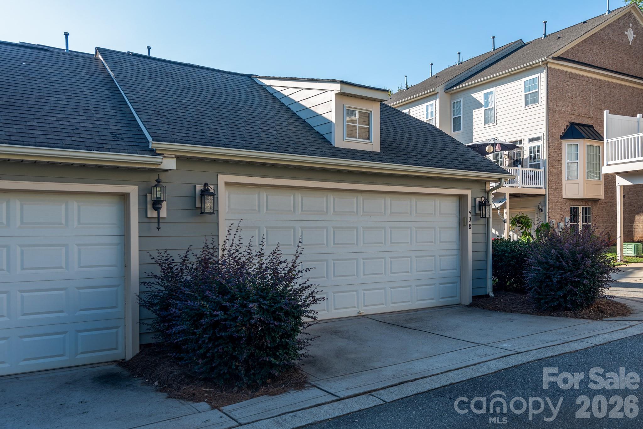 438 Magnolia Street — Davidson